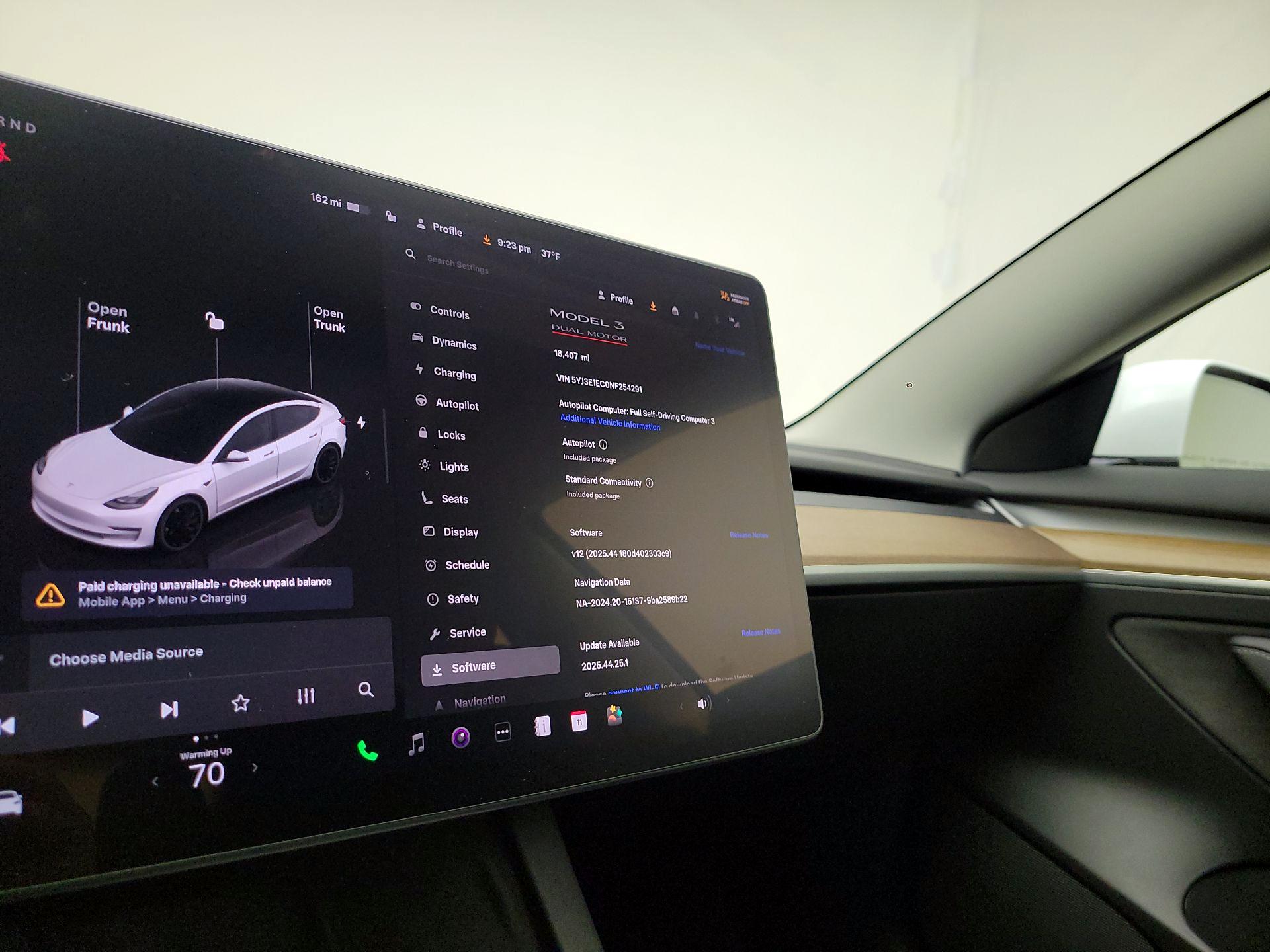 Thumbnail: 2022 Tesla Model 3 - 13