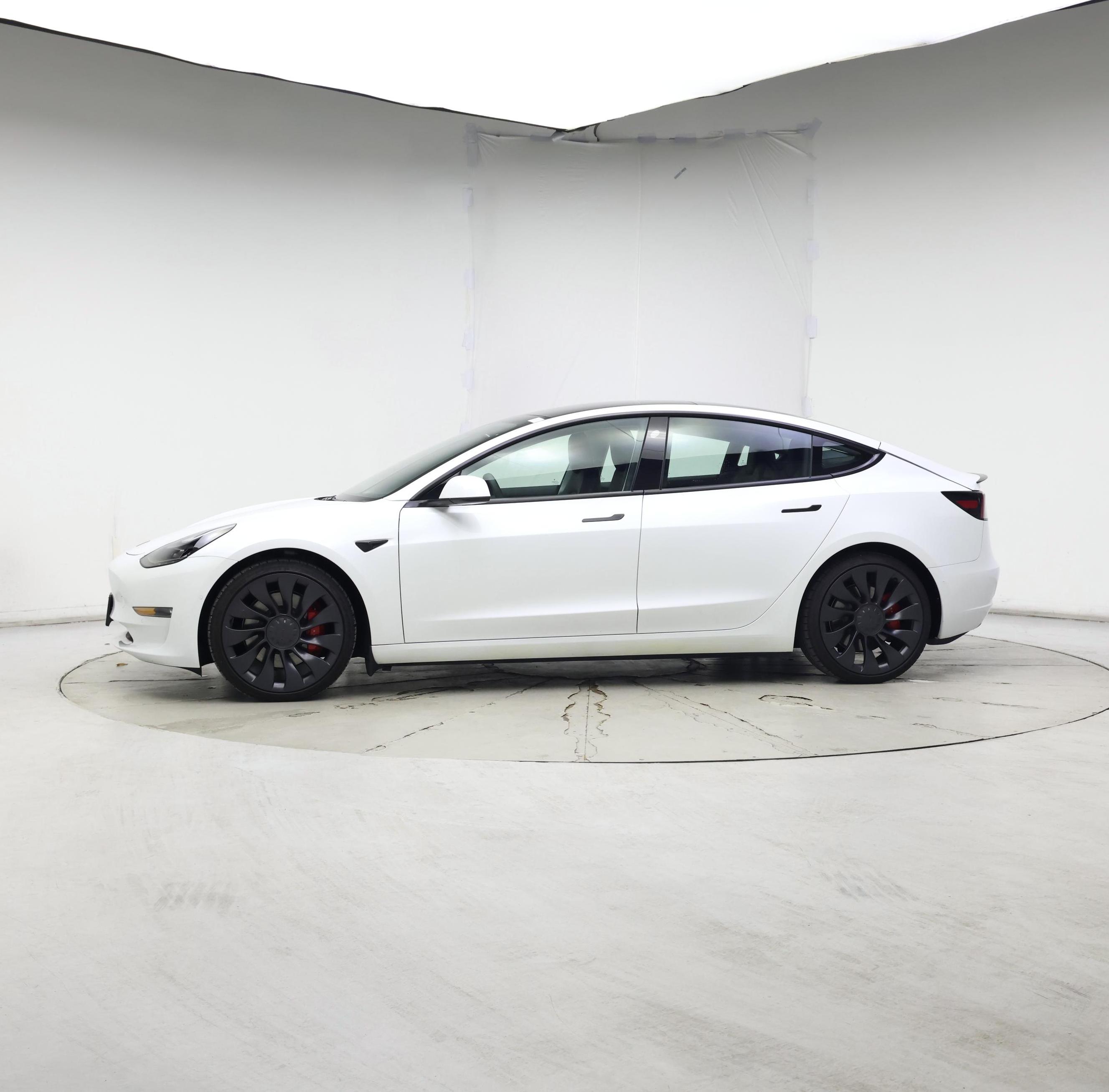 Thumbnail: 2022 Tesla Model 3 - 3