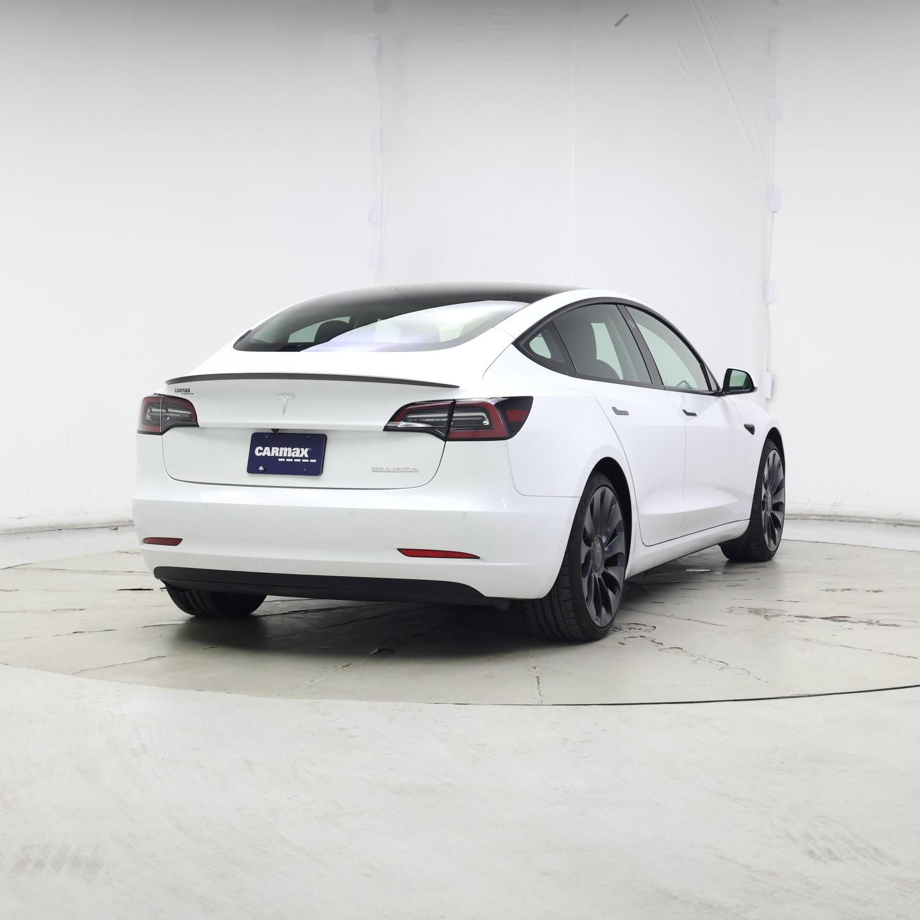 Thumbnail: 2022 Tesla Model 3 - 8