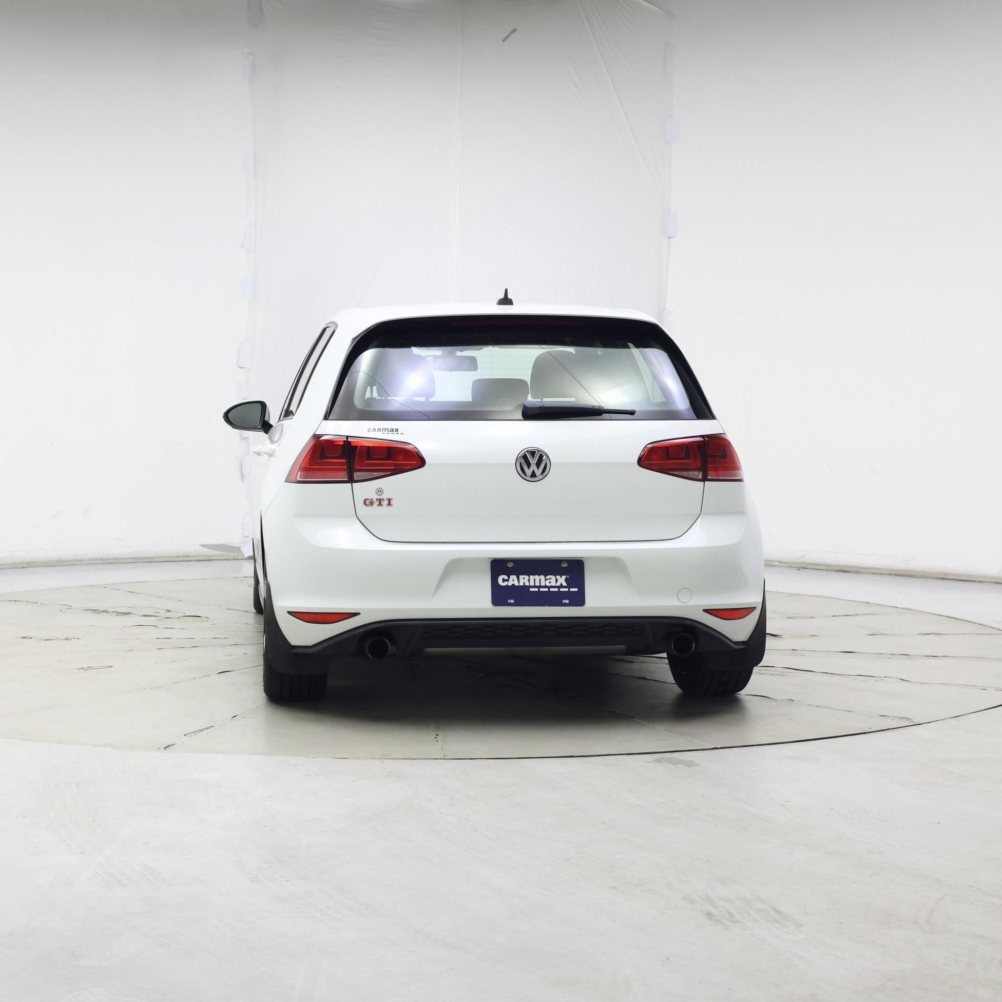 Thumbnail: 2016 Volkswagen Golf - 6