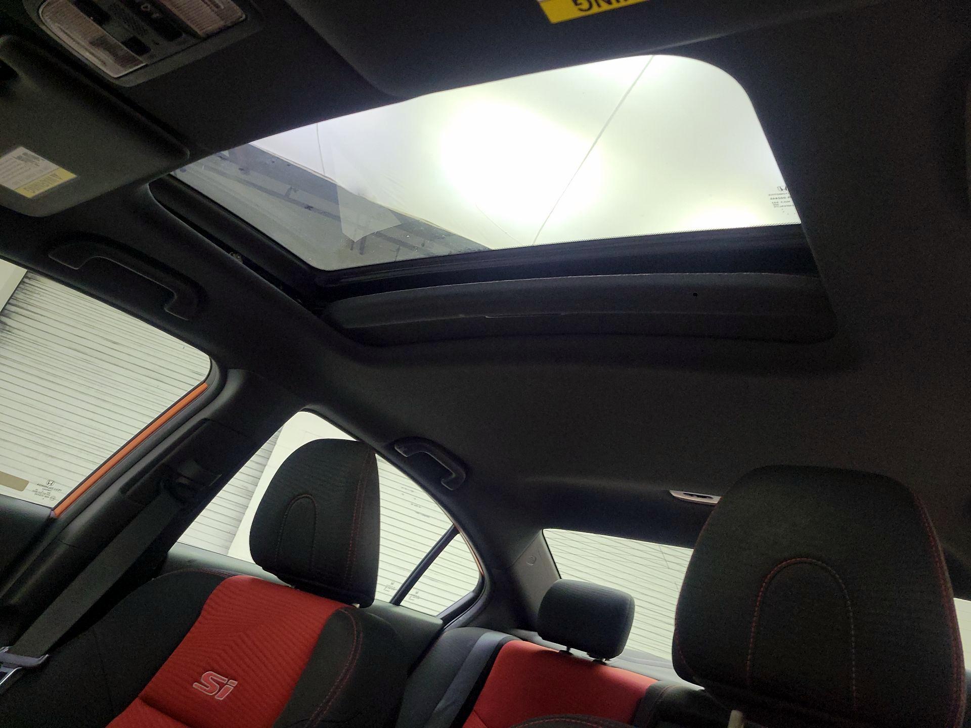 Thumbnail: 2015 Honda Civic - 19