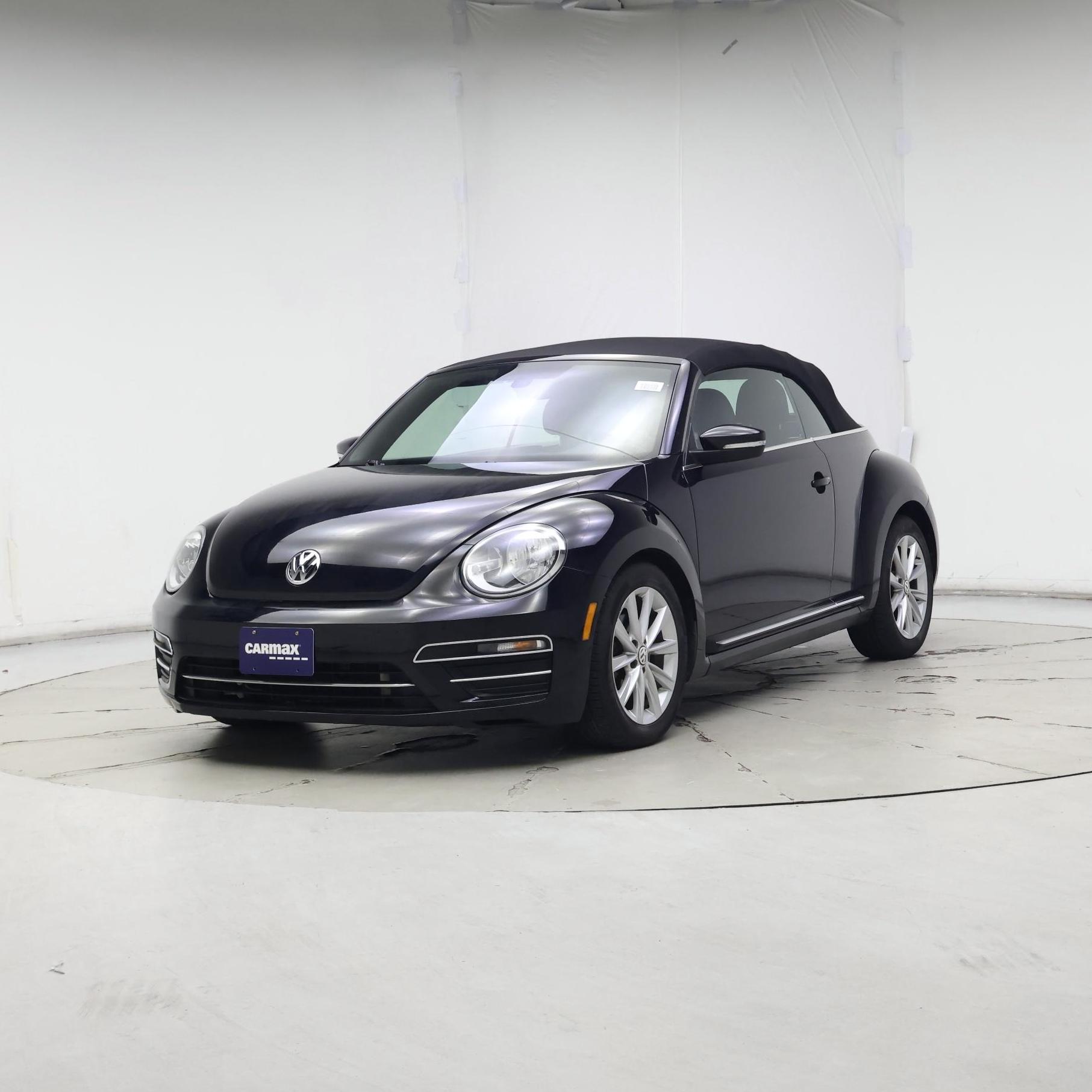 Thumbnail: 2018 Volkswagen Beetle - 4