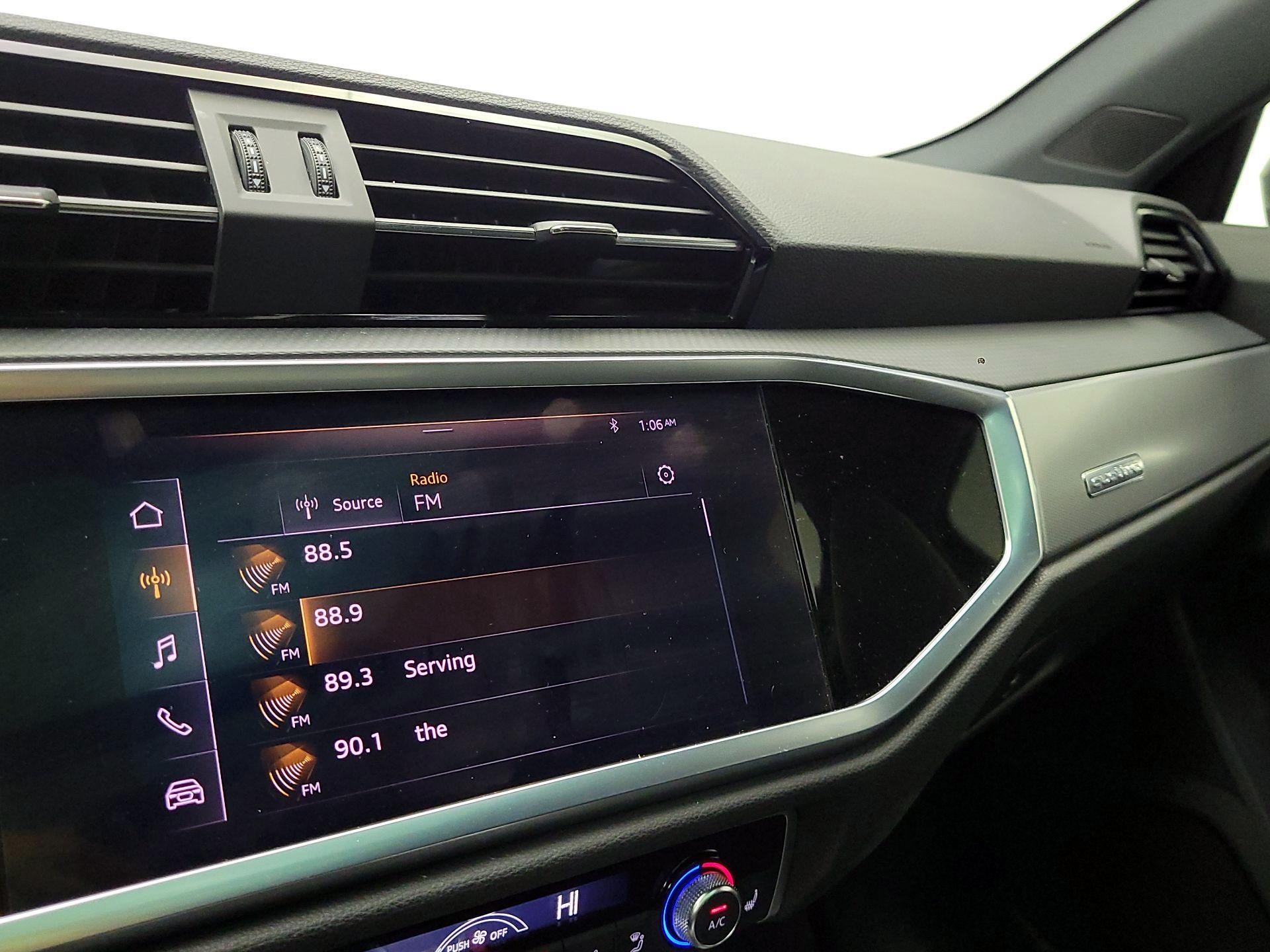 Thumbnail: 2021 Audi Q3 - 15