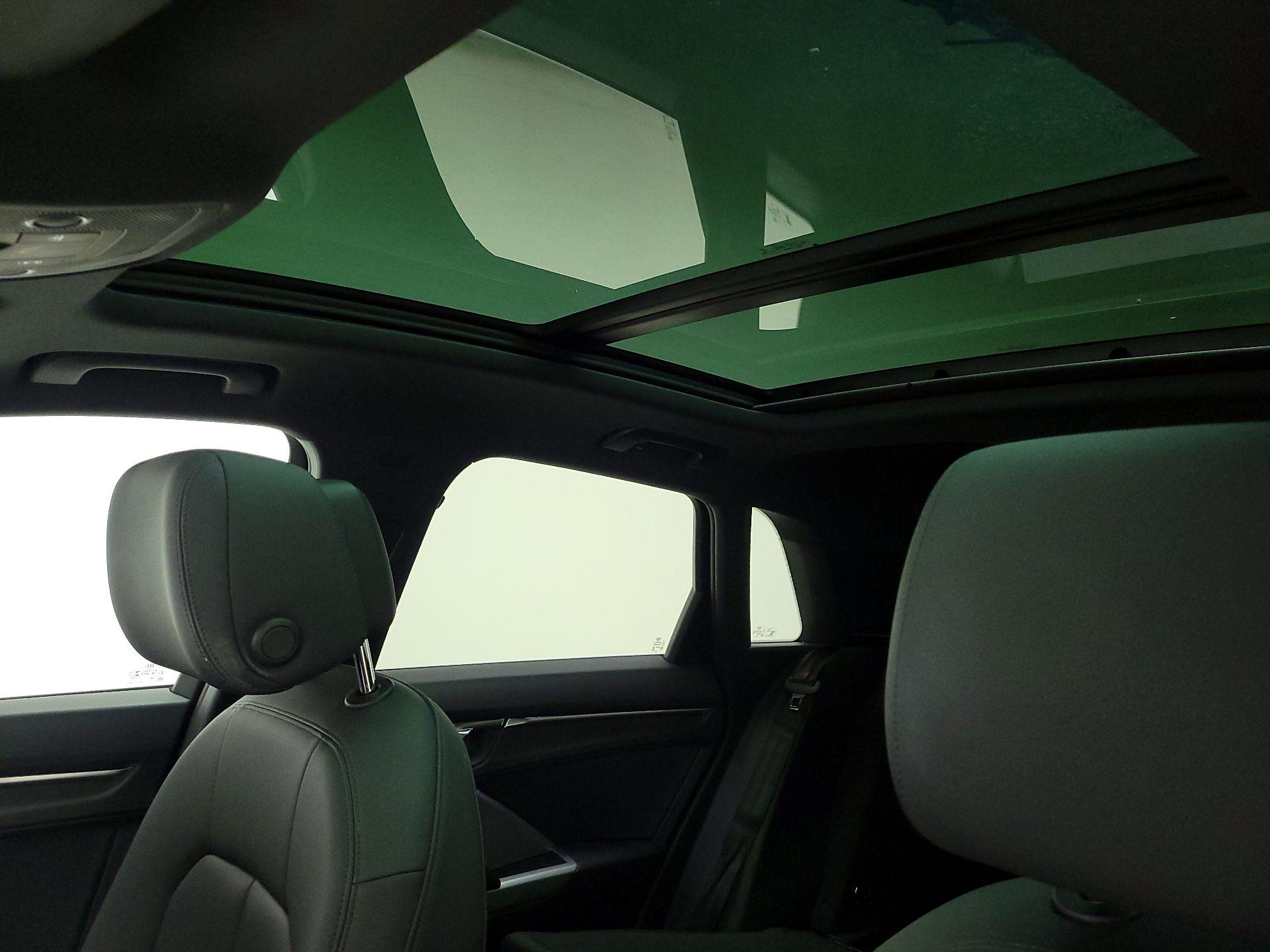 Thumbnail: 2021 Audi Q3 - 19