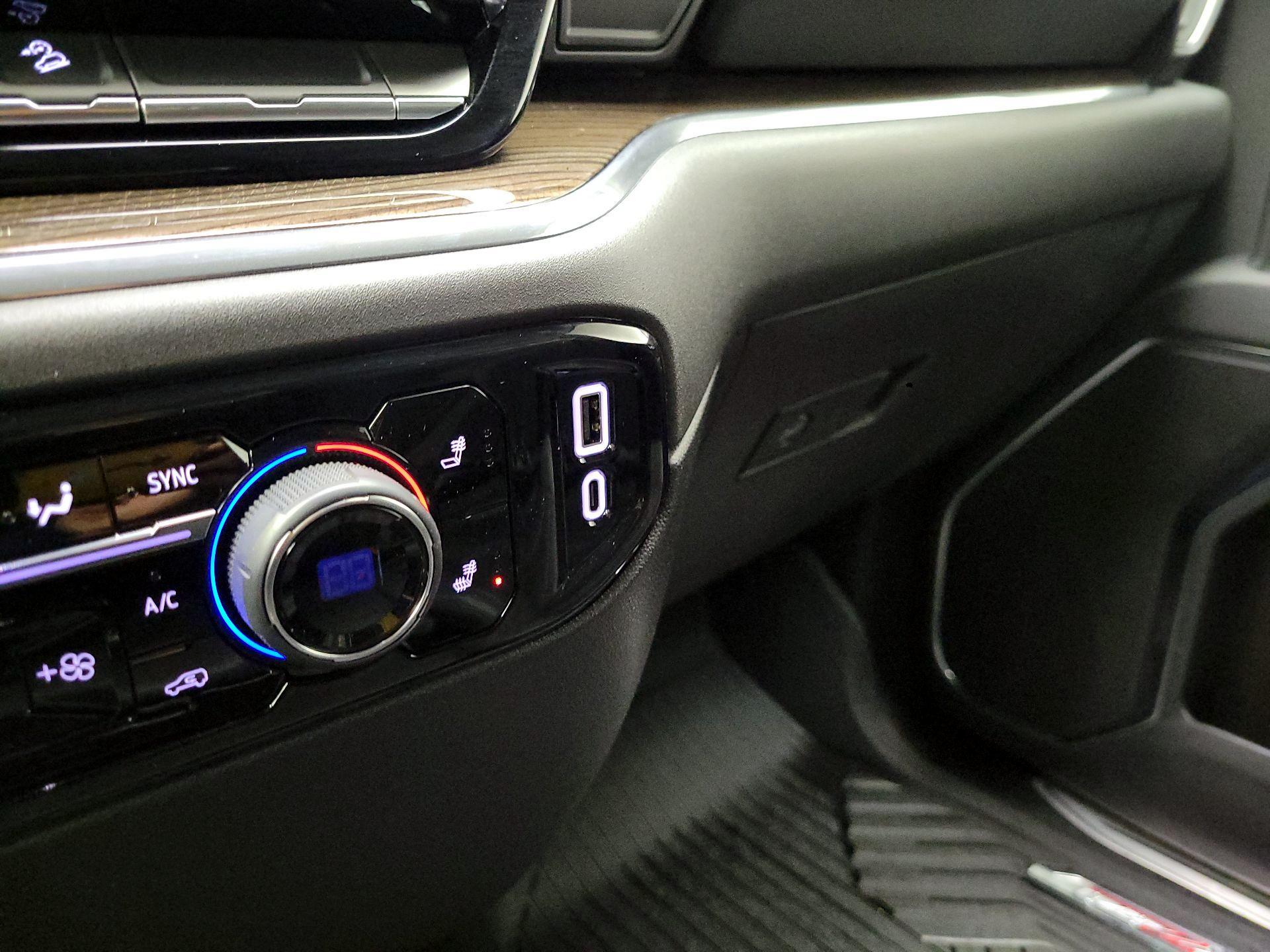 Thumbnail: 2024 Chevrolet Silverado 2500 - 19