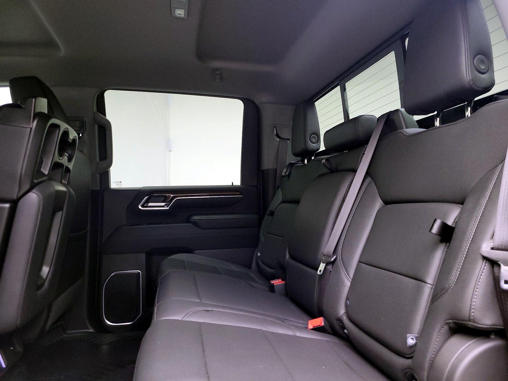 Thumbnail: 2024 Chevrolet Silverado 2500 - 20