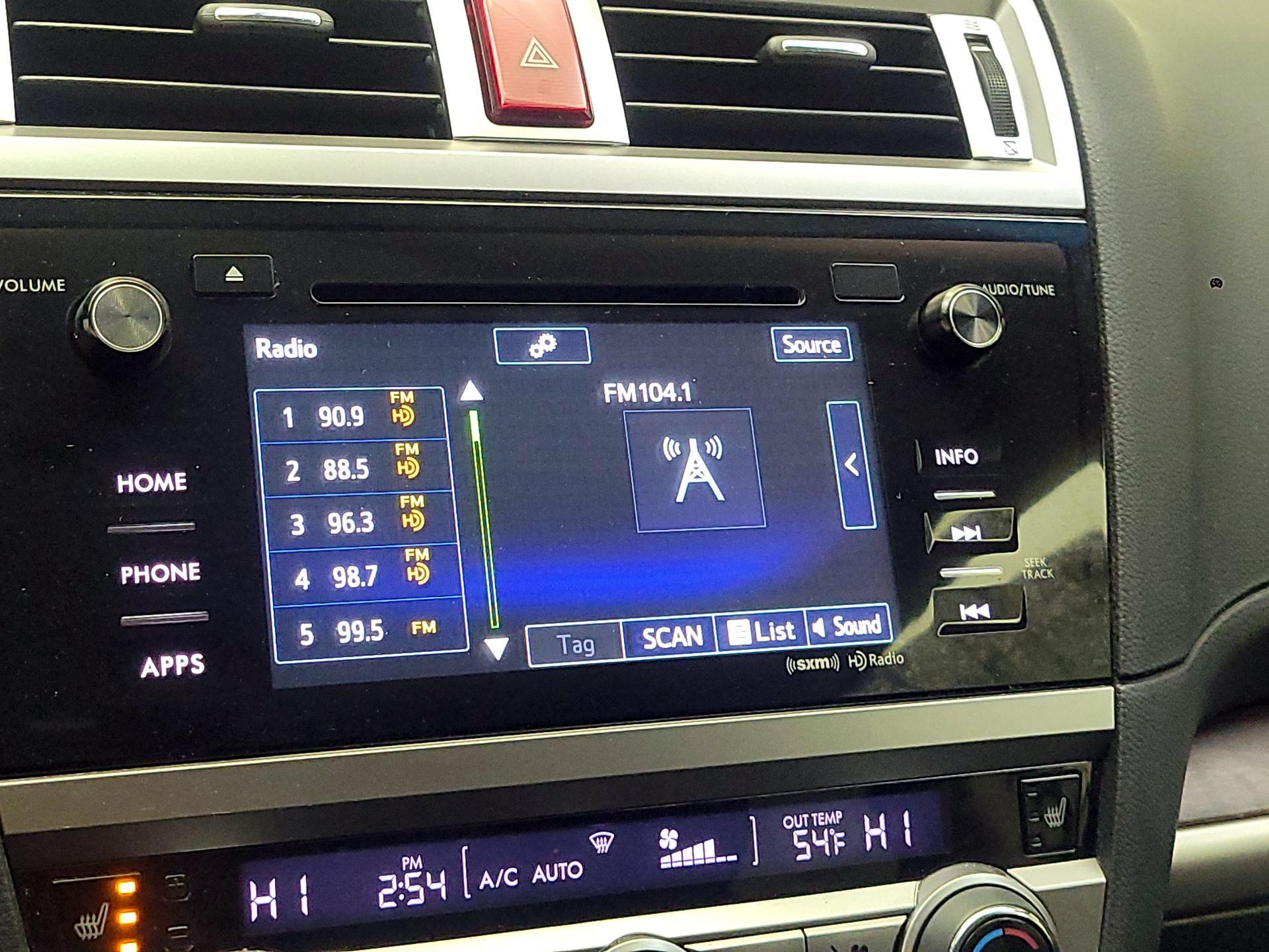 Thumbnail: 2016 Subaru Outback - 15