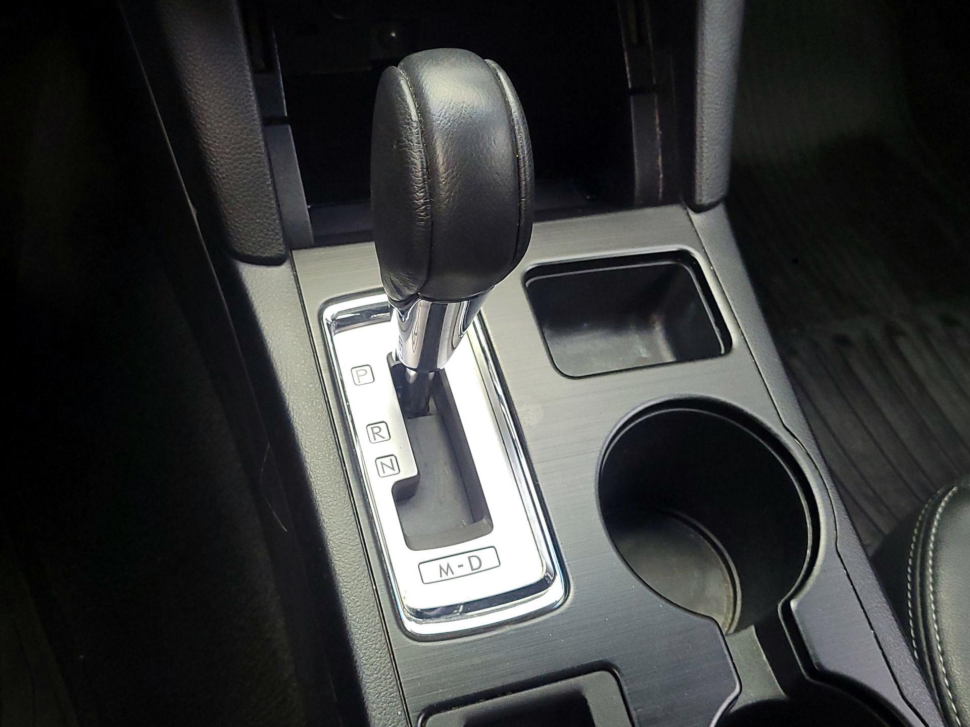 Thumbnail: 2016 Subaru Outback - 17