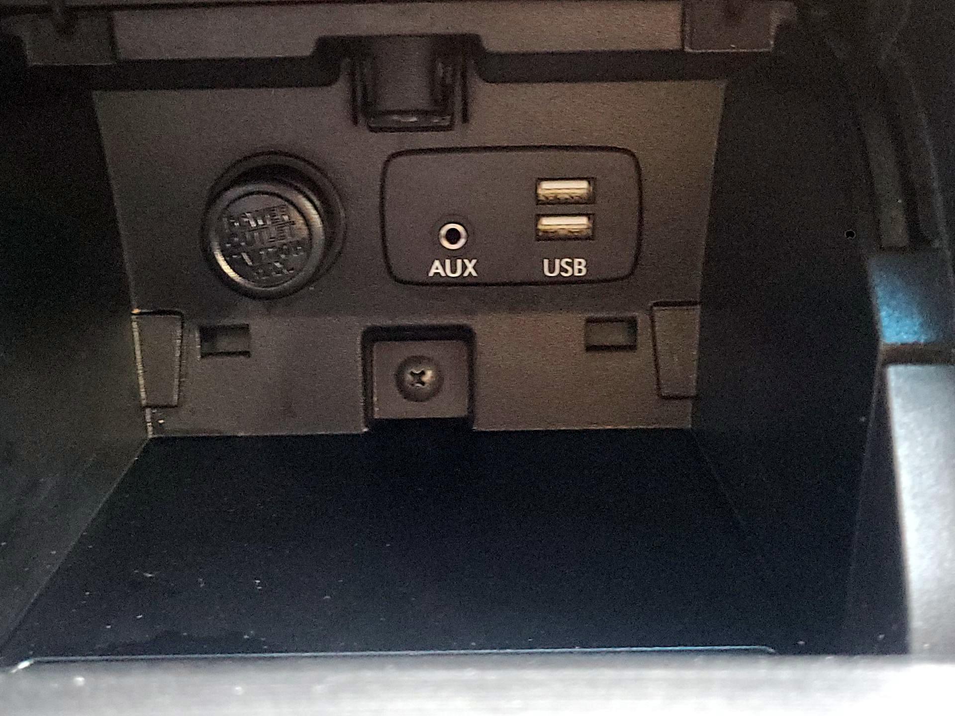 Thumbnail: 2016 Subaru Outback - 18