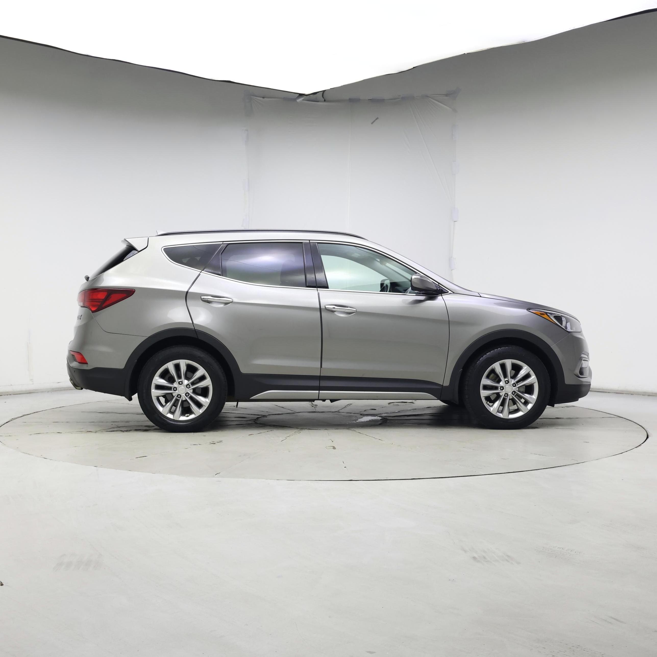 Thumbnail: 2018 Hyundai Santa Fe - 7