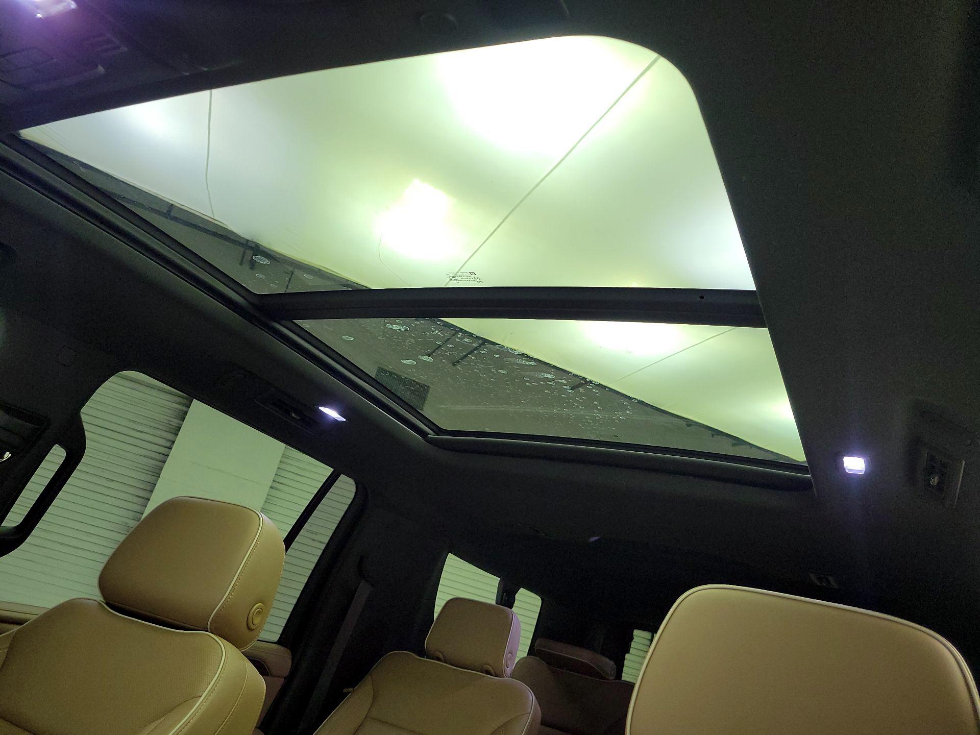 Thumbnail: 2021 Chevrolet Suburban - 20