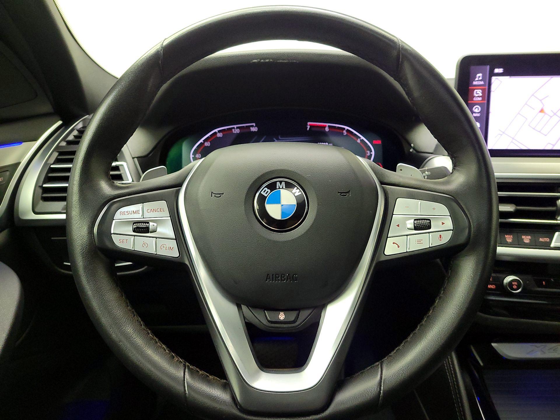 Thumbnail: 2022 BMW X4 - 10