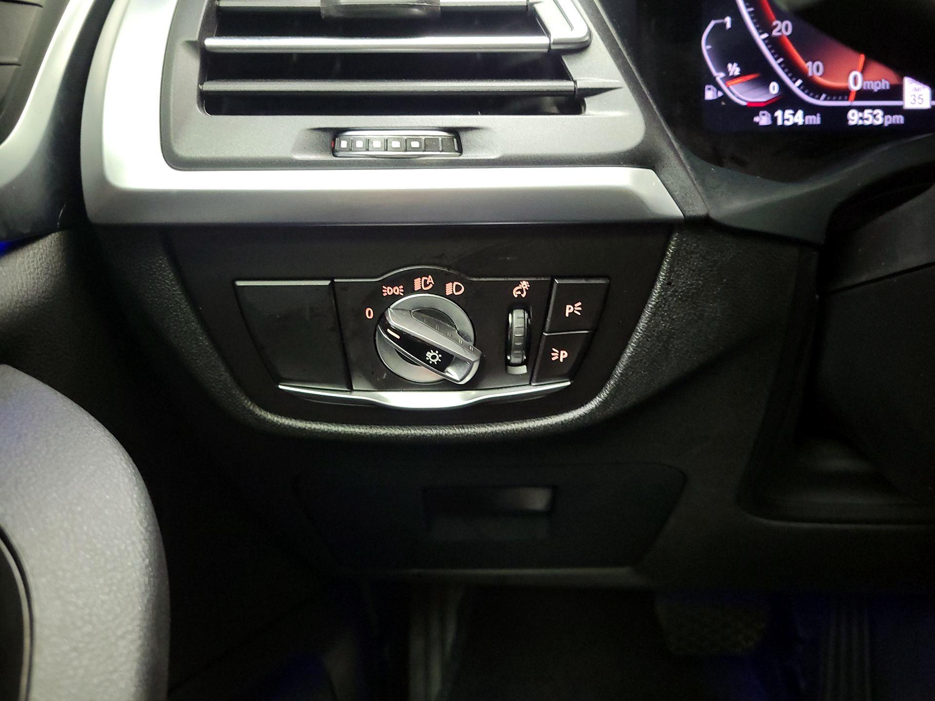 Thumbnail: 2022 BMW X4 - 13