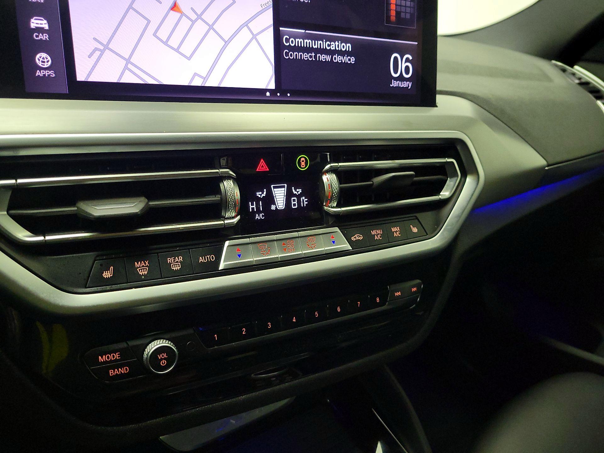 Thumbnail: 2022 BMW X4 - 17