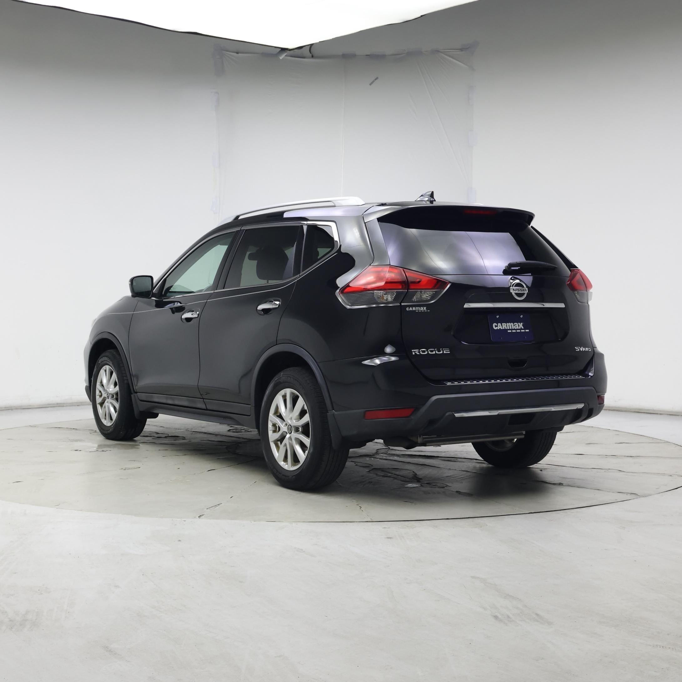 Thumbnail: 2017 Nissan Rogue - 2