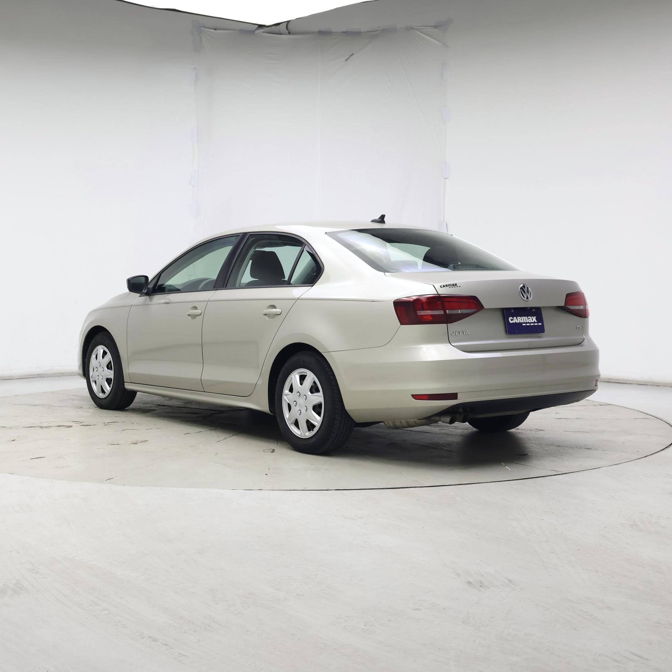 Thumbnail: 2016 Volkswagen Jetta - 2