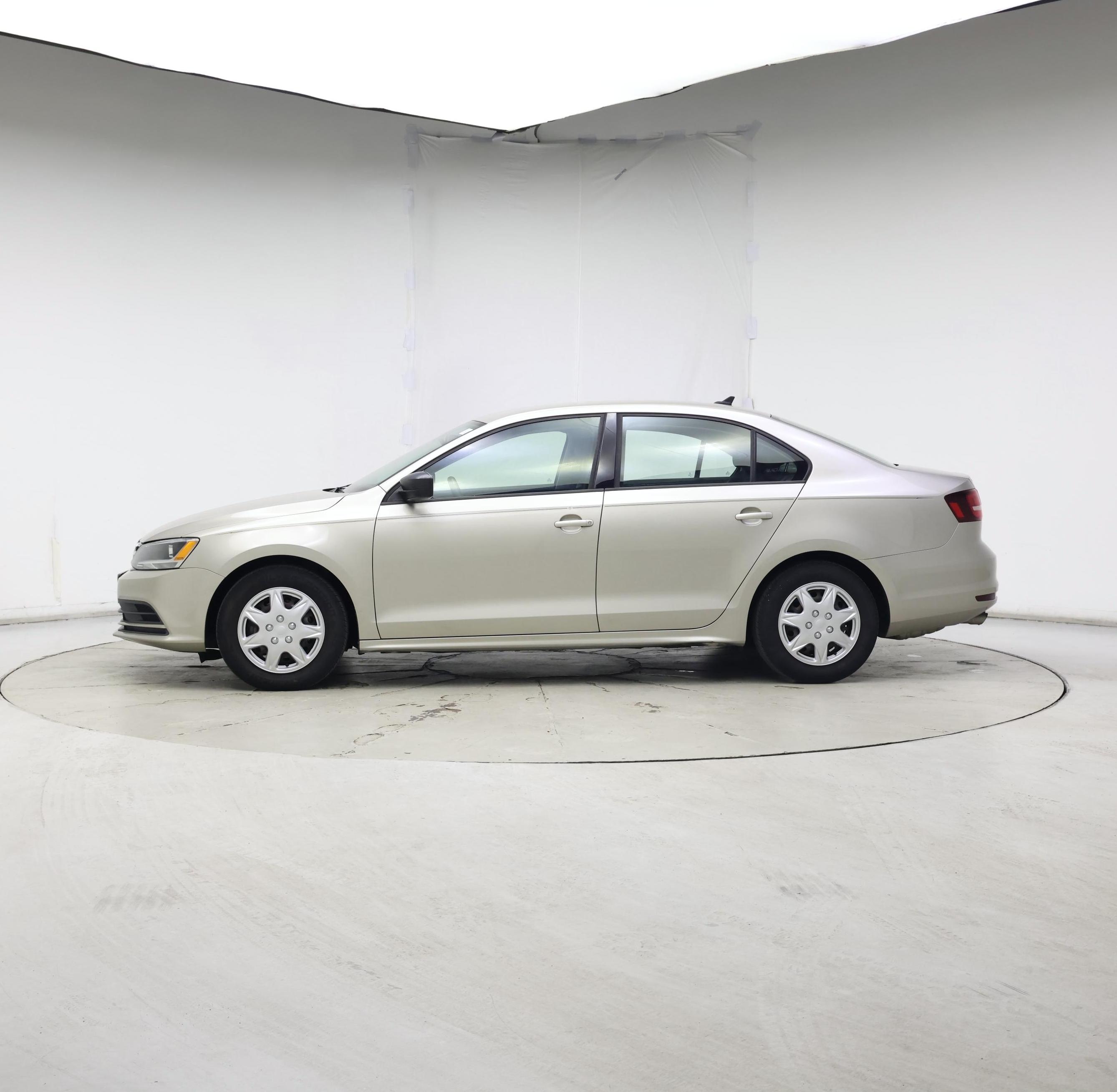 Thumbnail: 2016 Volkswagen Jetta - 3