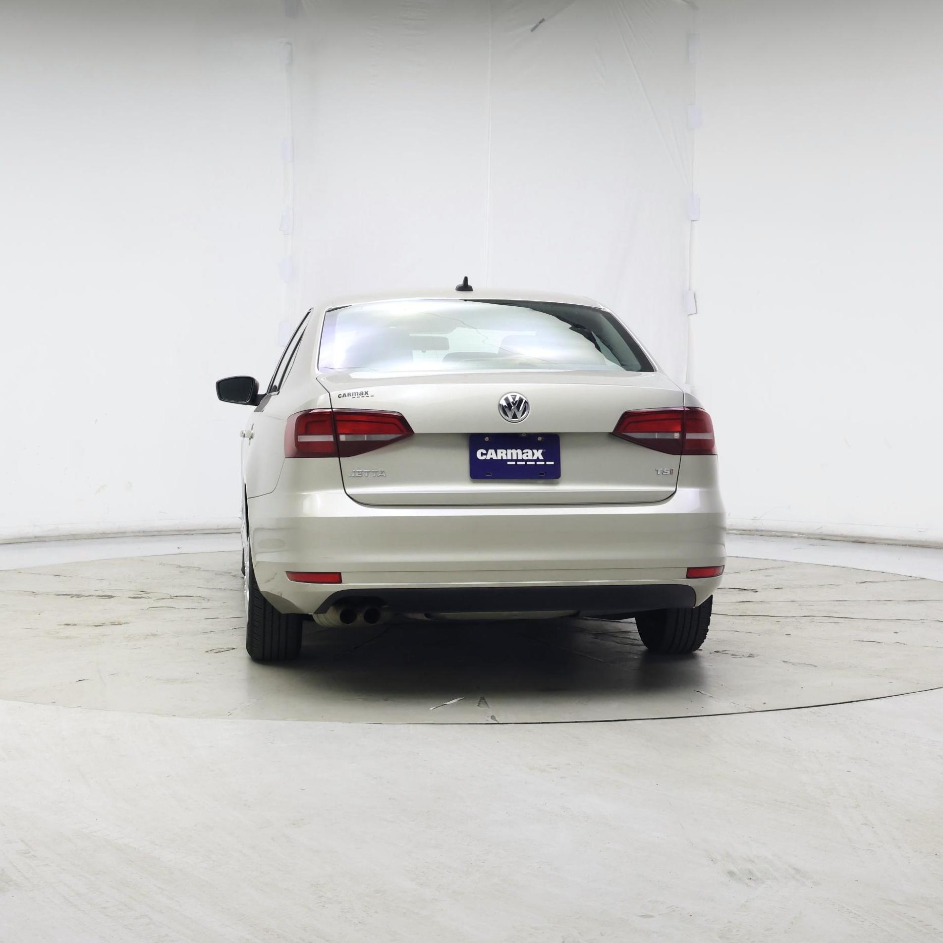 Thumbnail: 2016 Volkswagen Jetta - 6