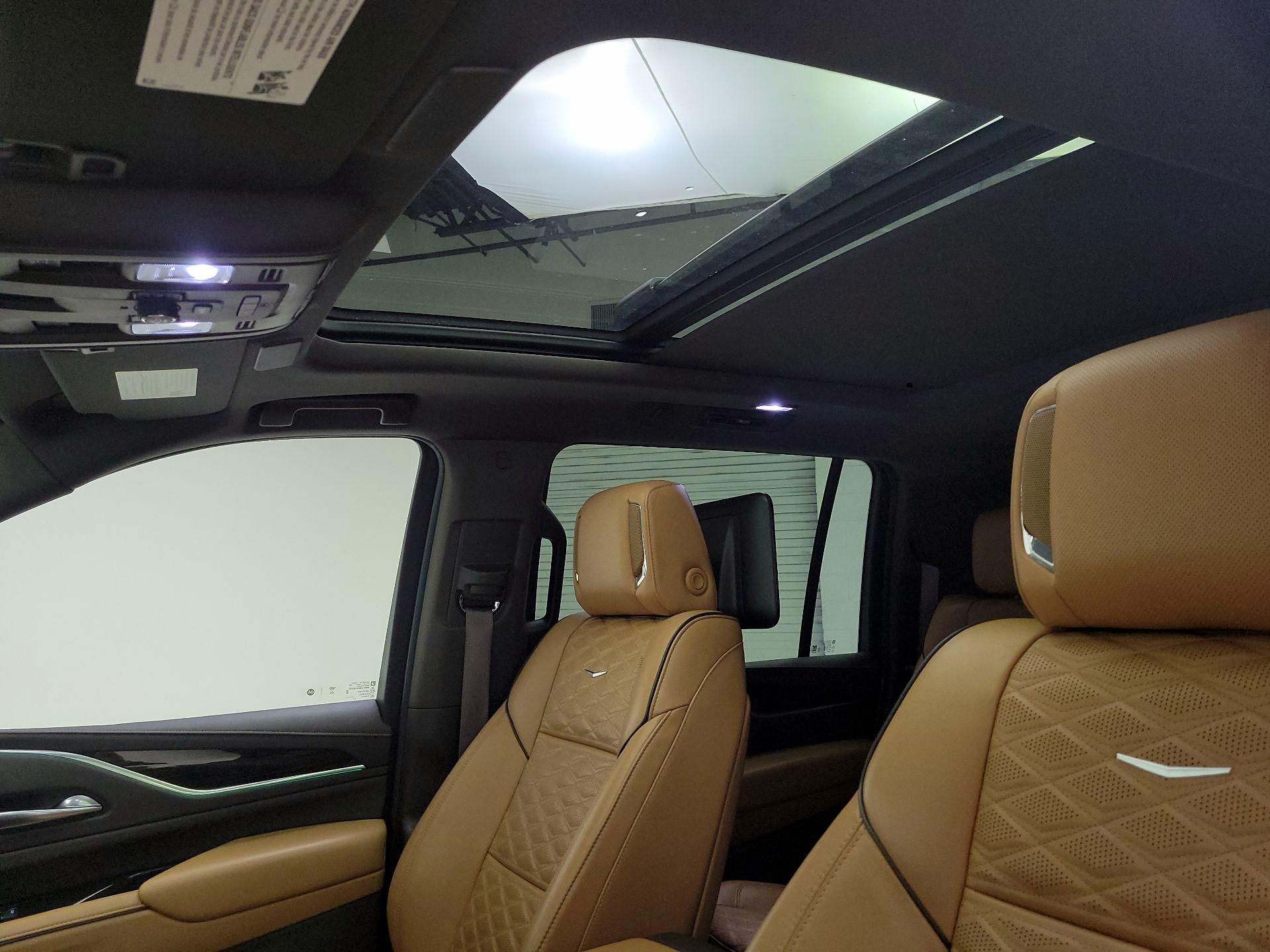 Thumbnail: 2021 Cadillac Escalade - 20