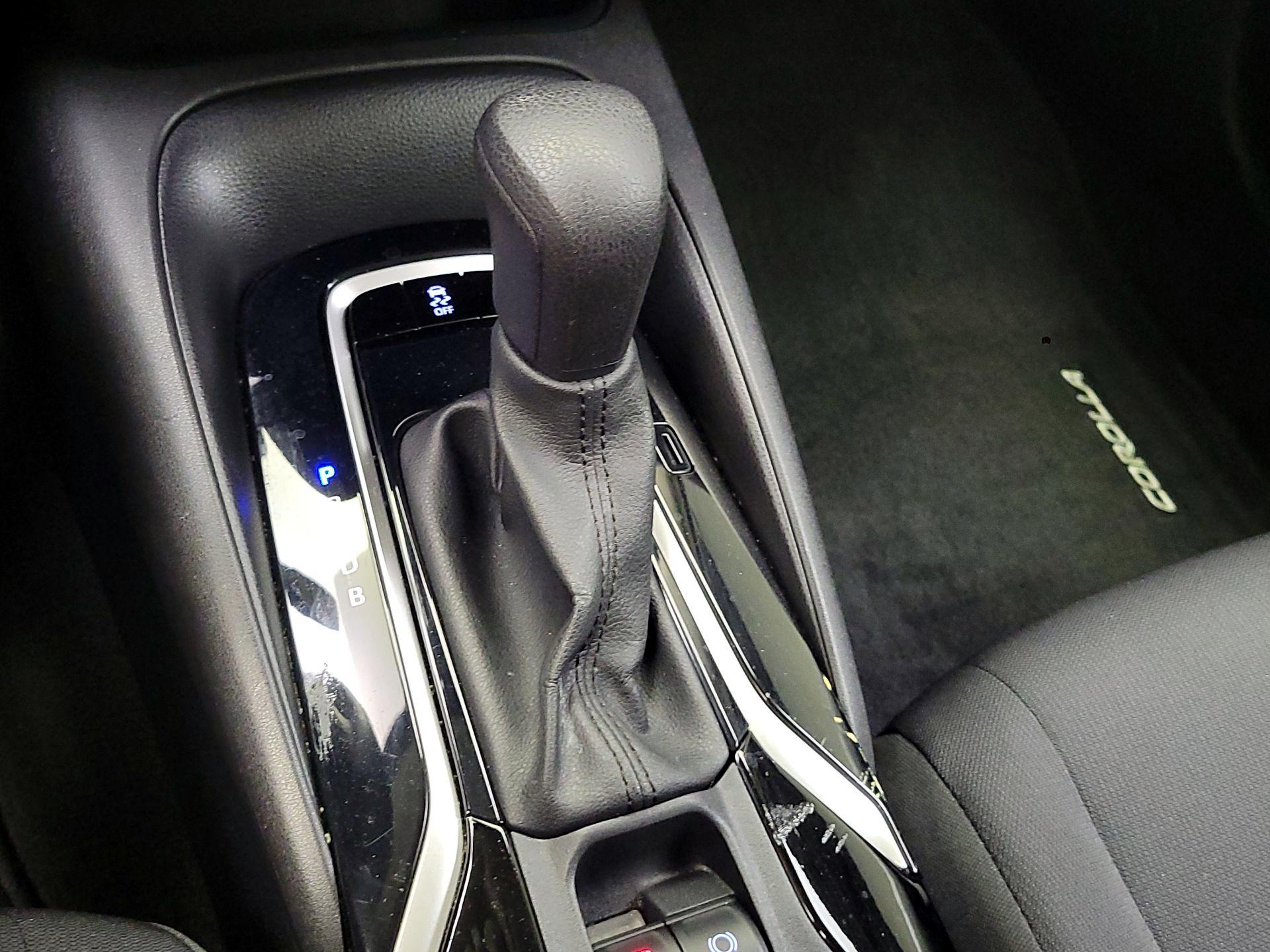 Thumbnail: 2021 Toyota Corolla - 17