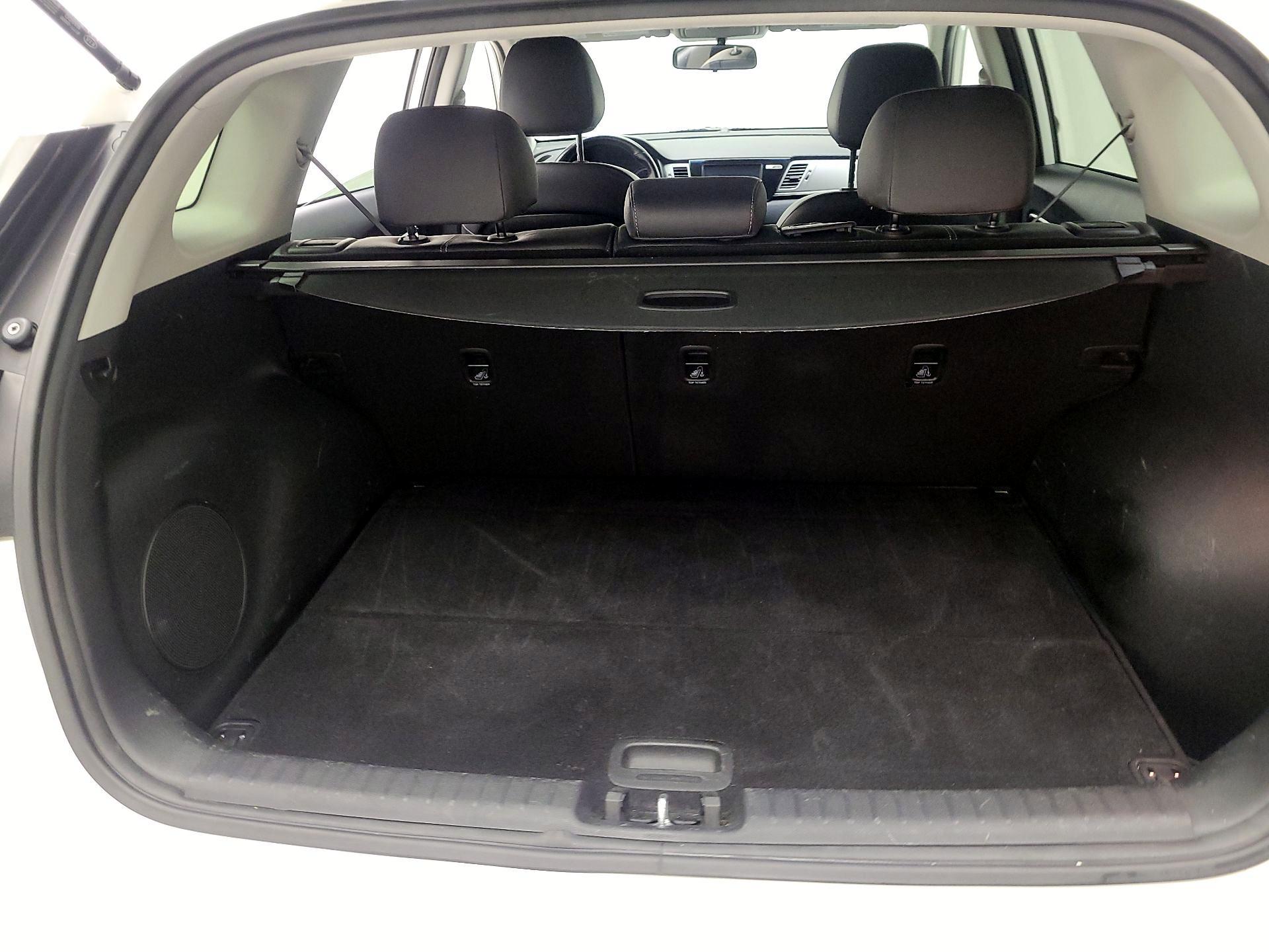 Thumbnail: 2017 Kia Niro - 20