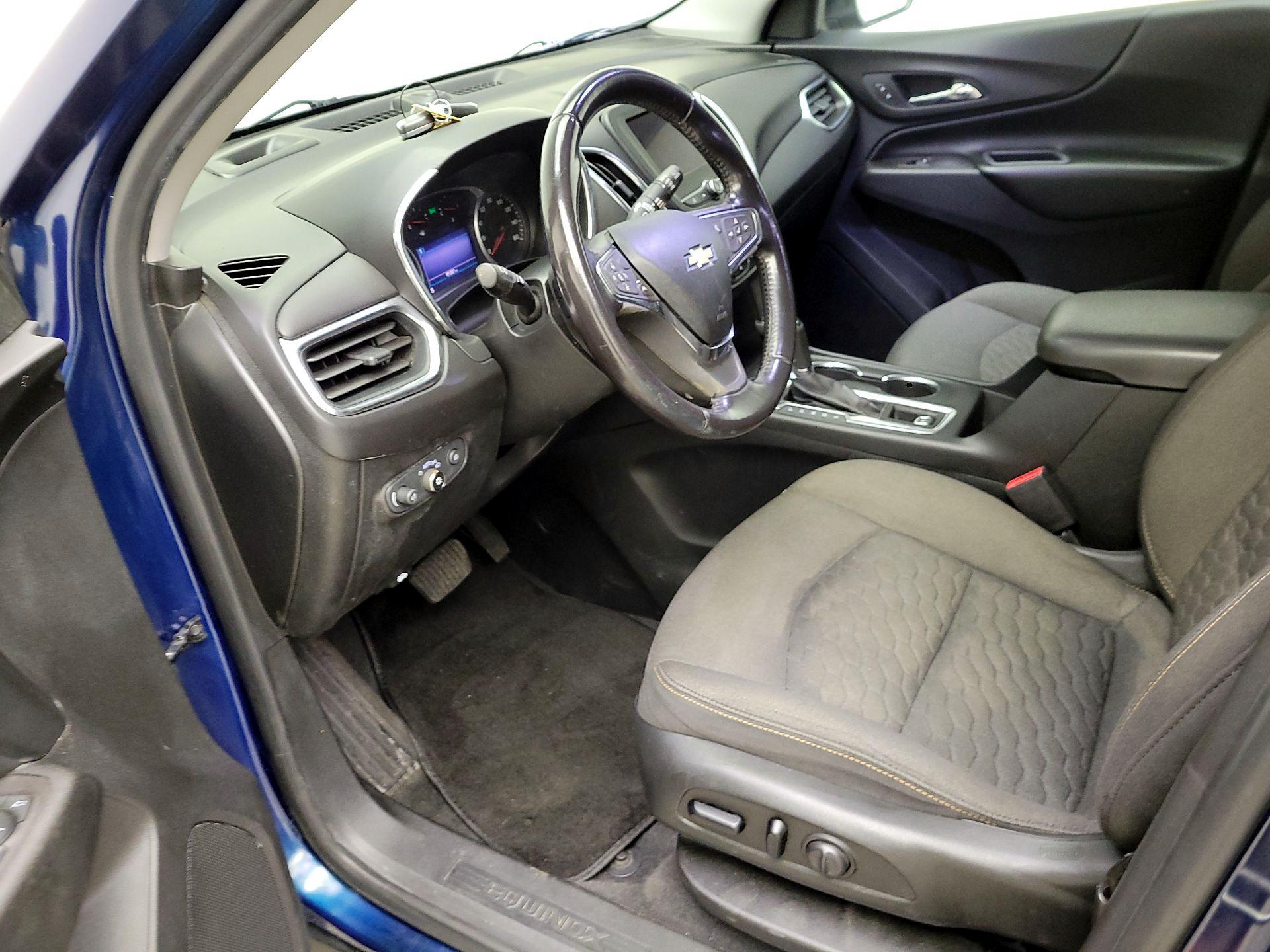 Thumbnail: 2021 Chevrolet Equinox - 11