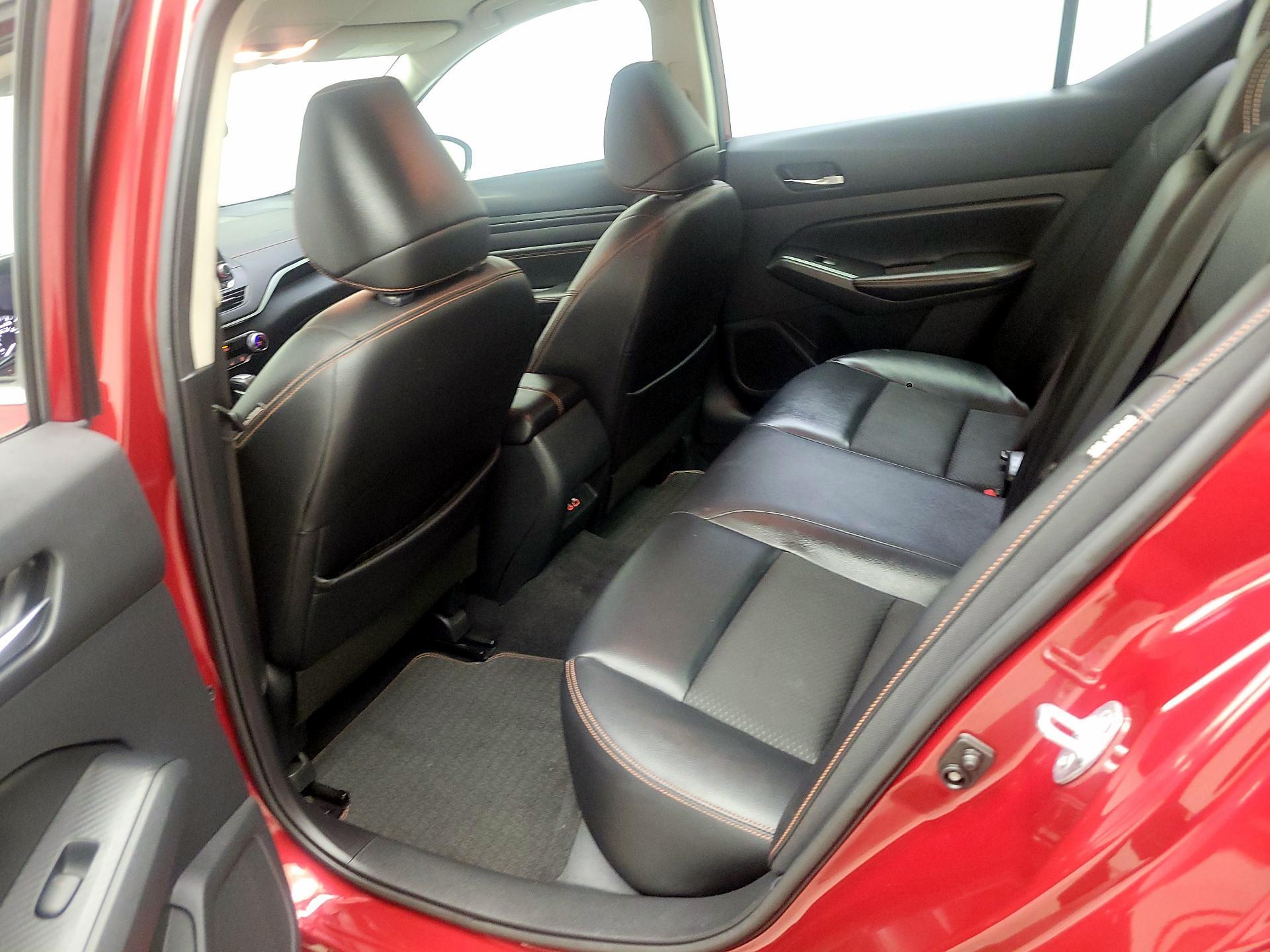 Thumbnail: 2021 Nissan Altima - 19