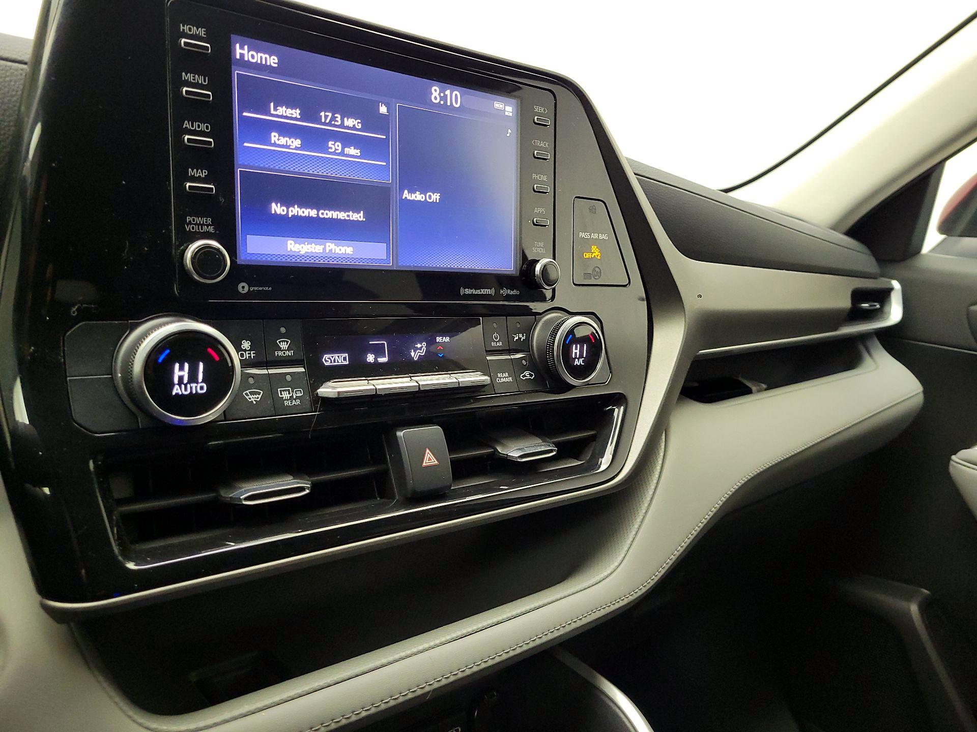 Thumbnail: 2021 Toyota Highlander - 17