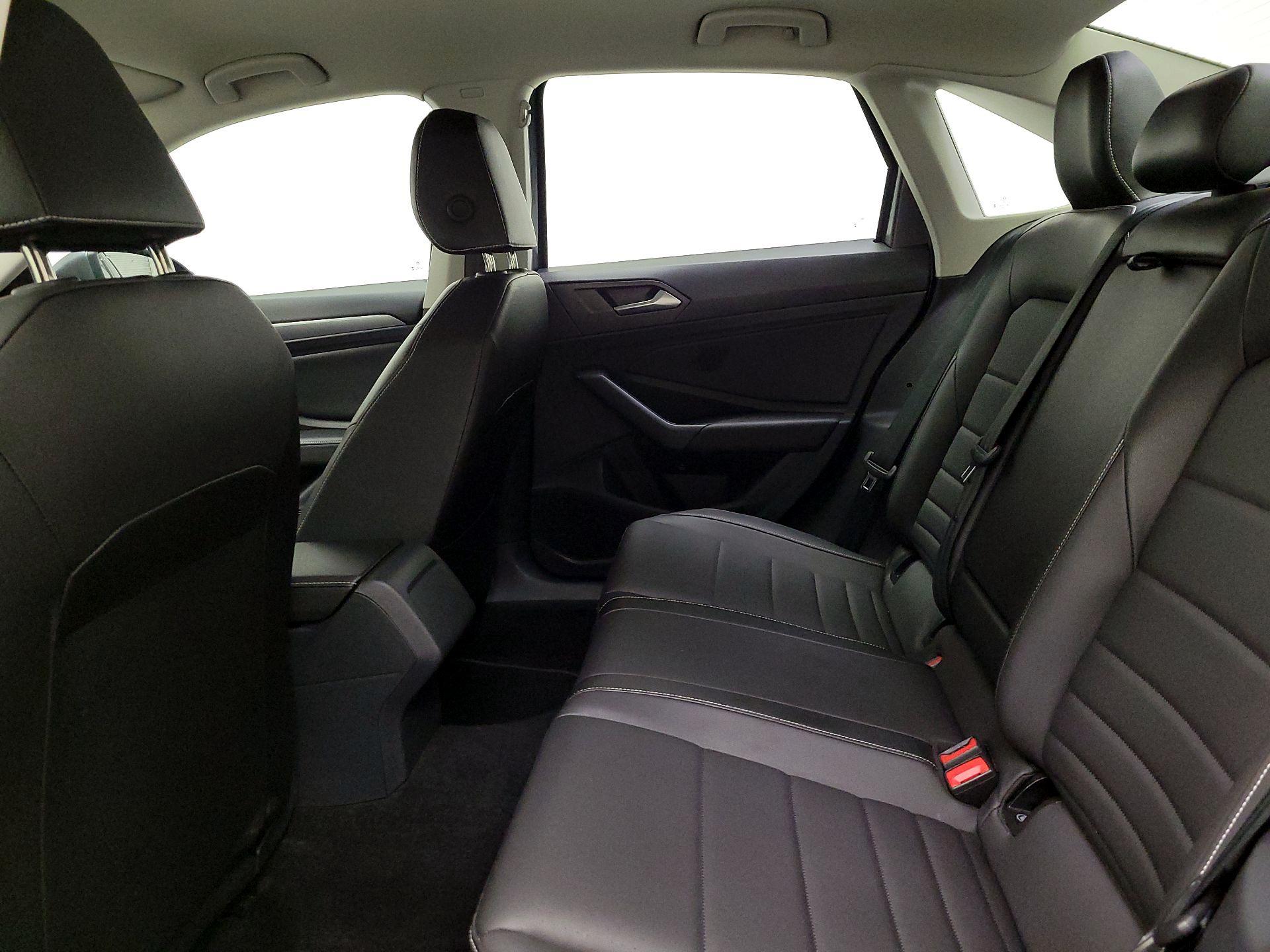 Thumbnail: 2024 Volkswagen Jetta - 19