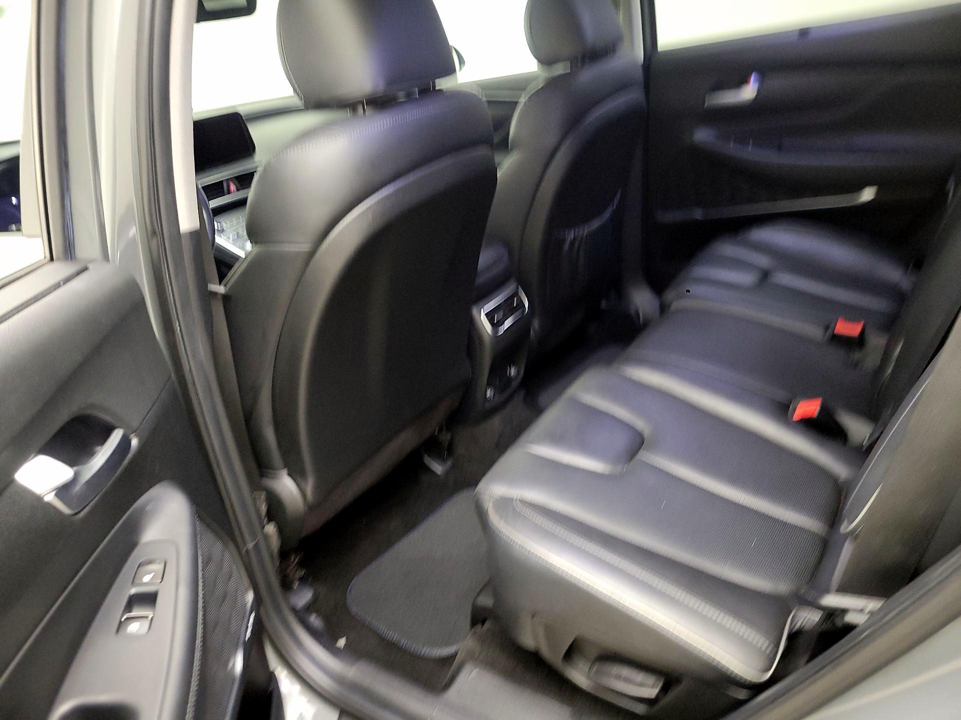 Thumbnail: 2023 Hyundai Santa Fe - 19