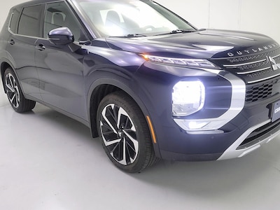 2023 Mitsubishi Outlander SE