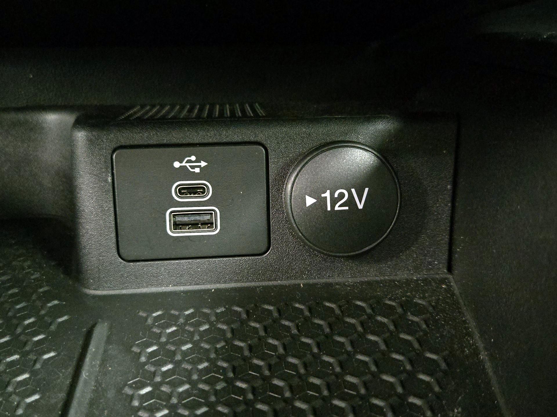 Thumbnail: 2023 Ford Bronco Sport - 18