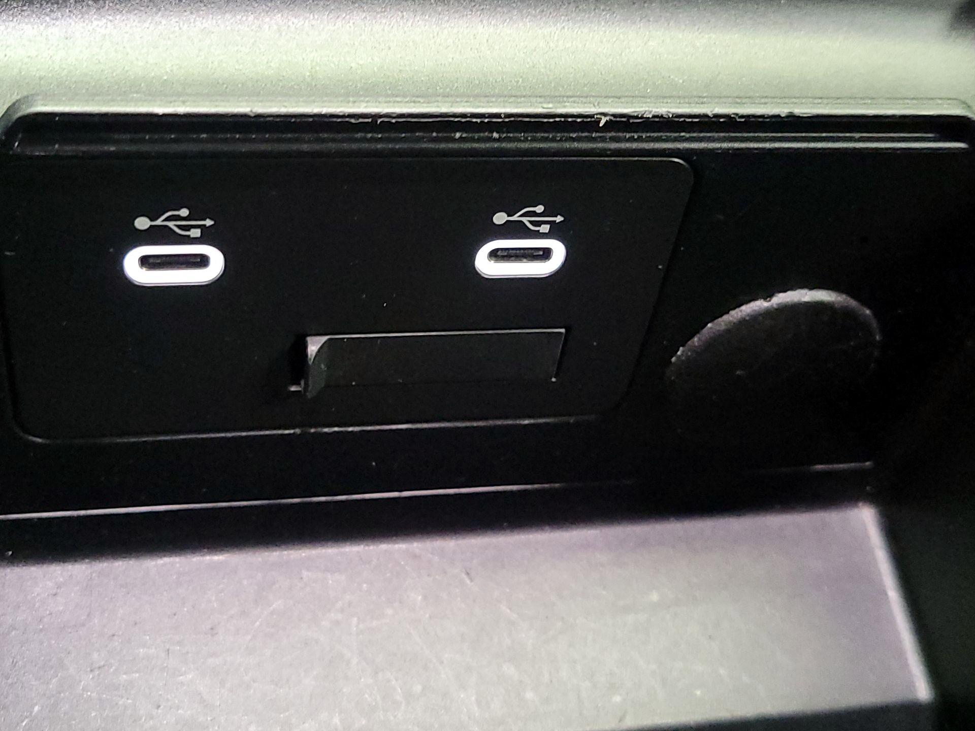 Thumbnail: 2024 Mazda Mazda3 - 18