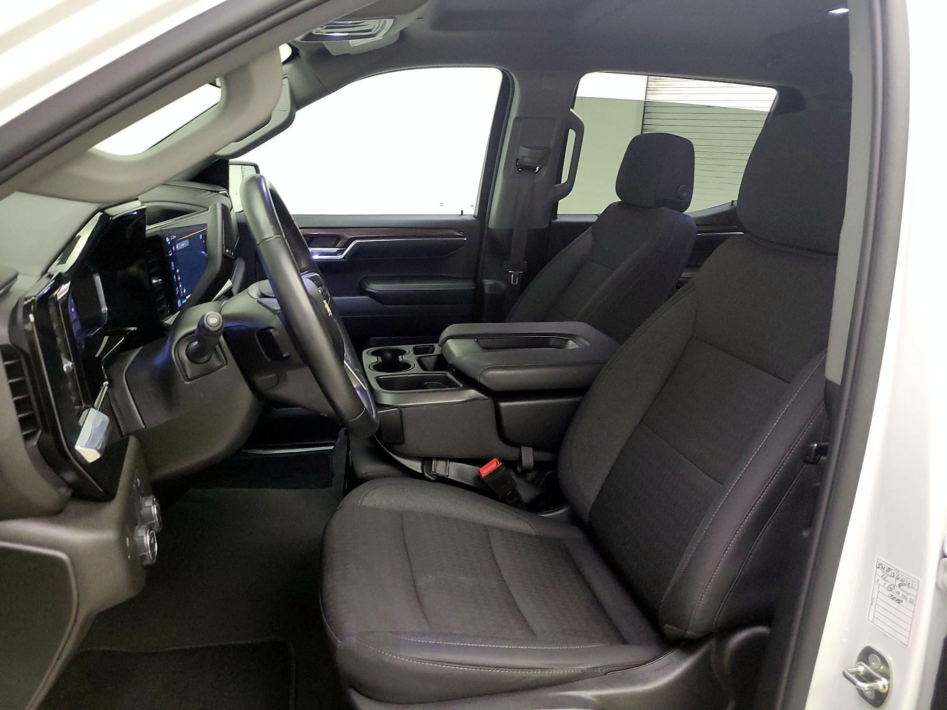 Thumbnail: 2024 Chevrolet Silverado 1500 - 11