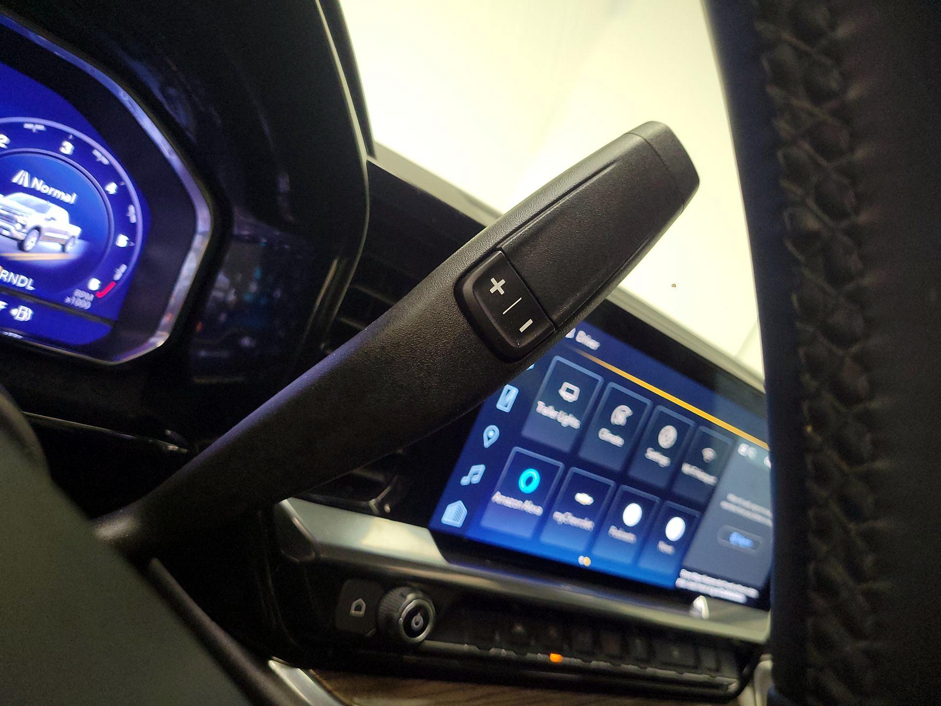 Thumbnail: 2024 Chevrolet Silverado 1500 - 17