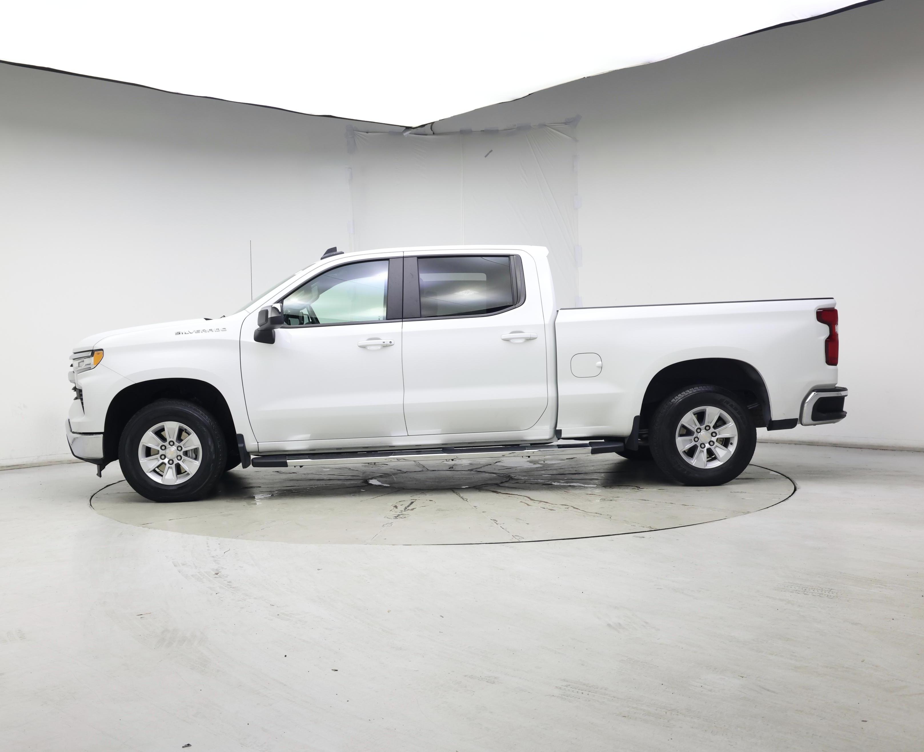 Thumbnail: 2024 Chevrolet Silverado 1500 - 3