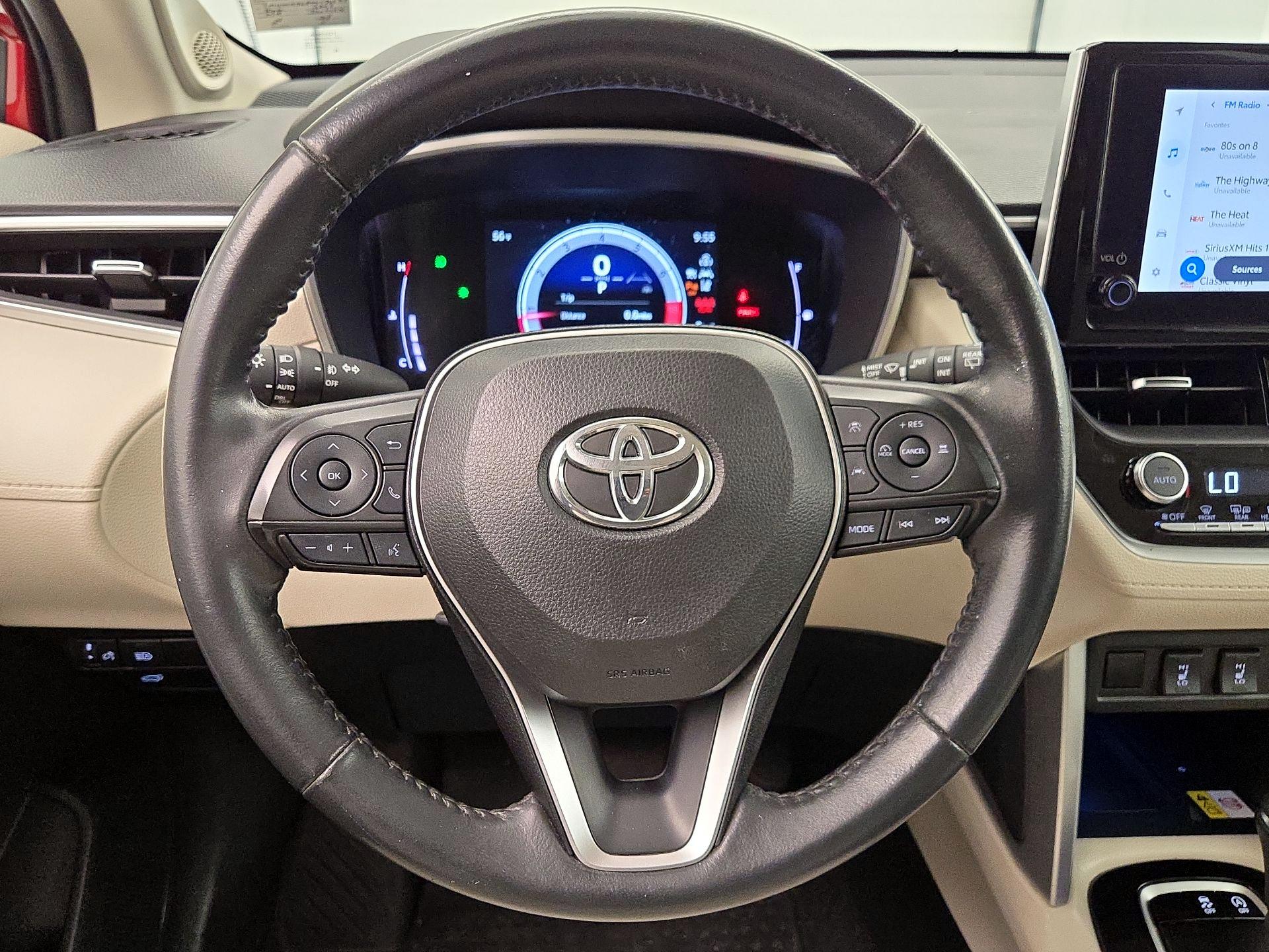 Thumbnail: 2023 Toyota Corolla Cross - 10