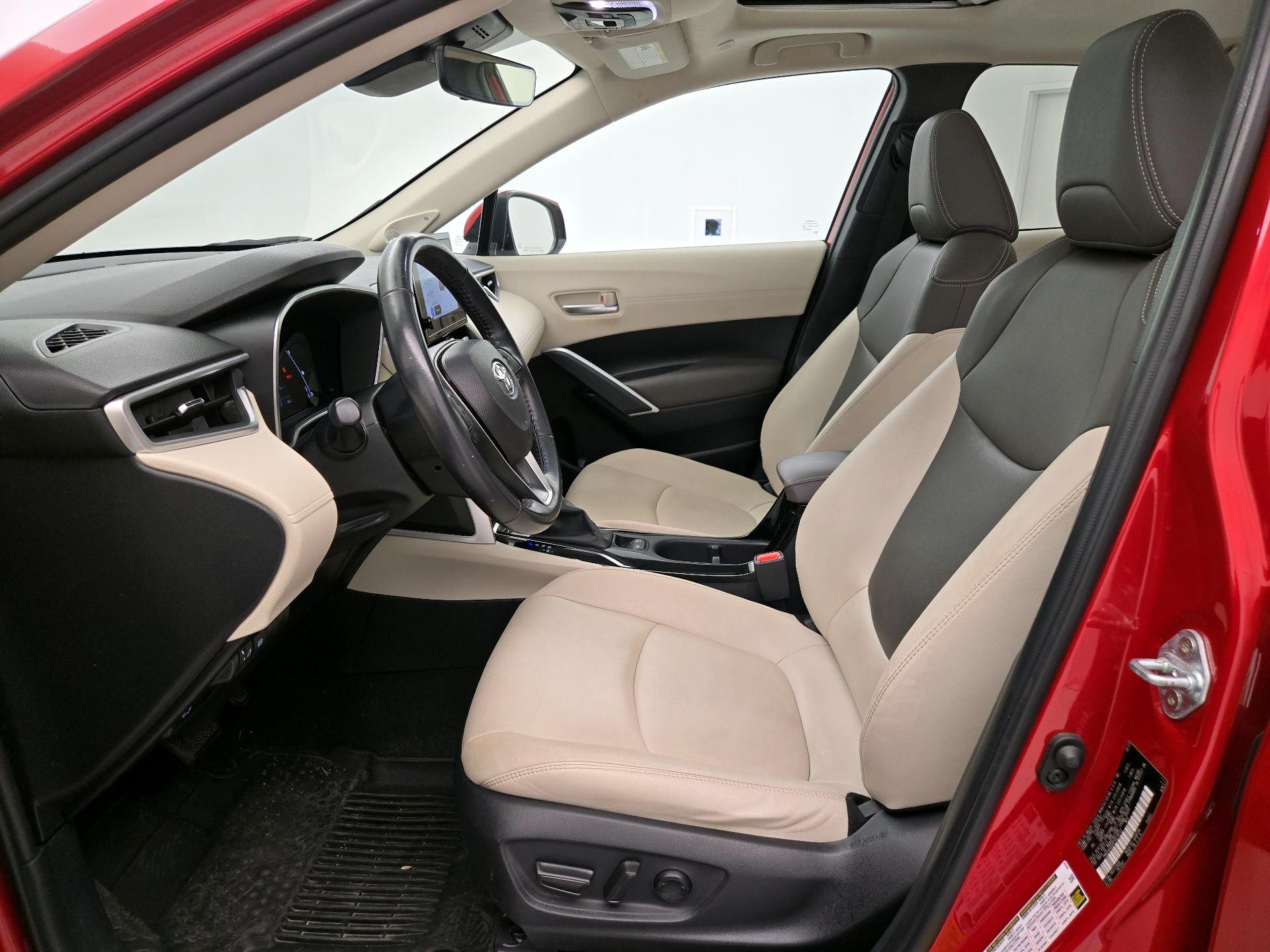 Thumbnail: 2023 Toyota Corolla Cross - 11