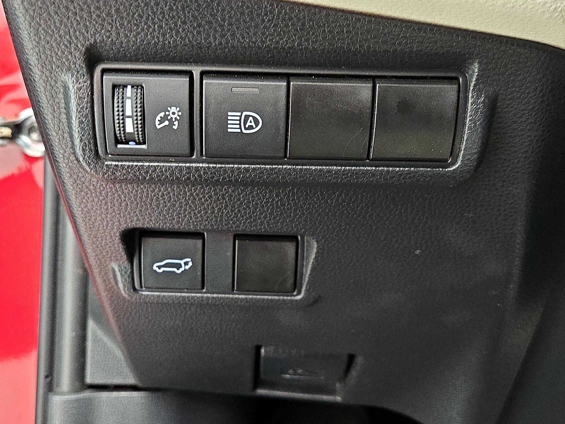 Thumbnail: 2023 Toyota Corolla Cross - 13