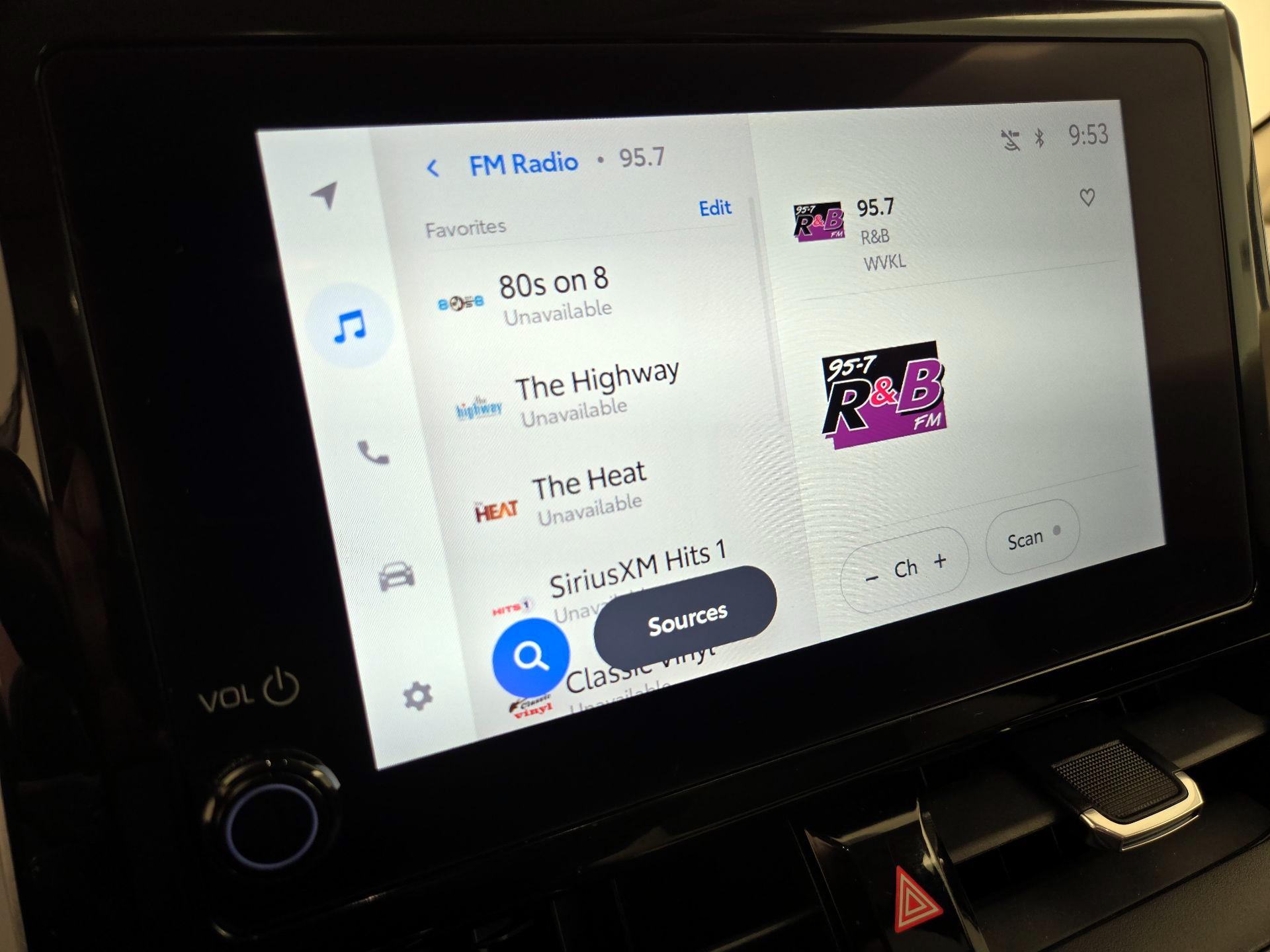 Thumbnail: 2023 Toyota Corolla Cross - 15
