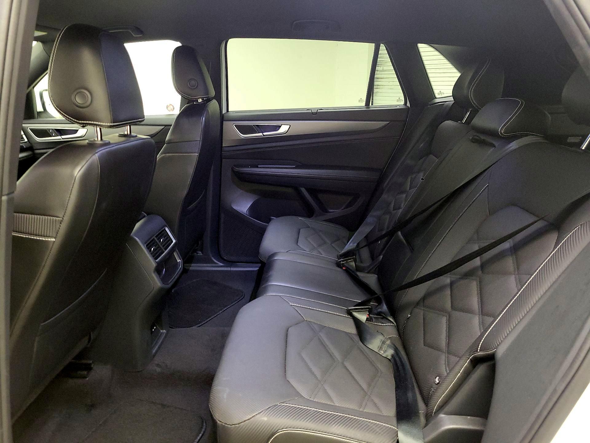 Thumbnail: 2024 Volkswagen Atlas - 19