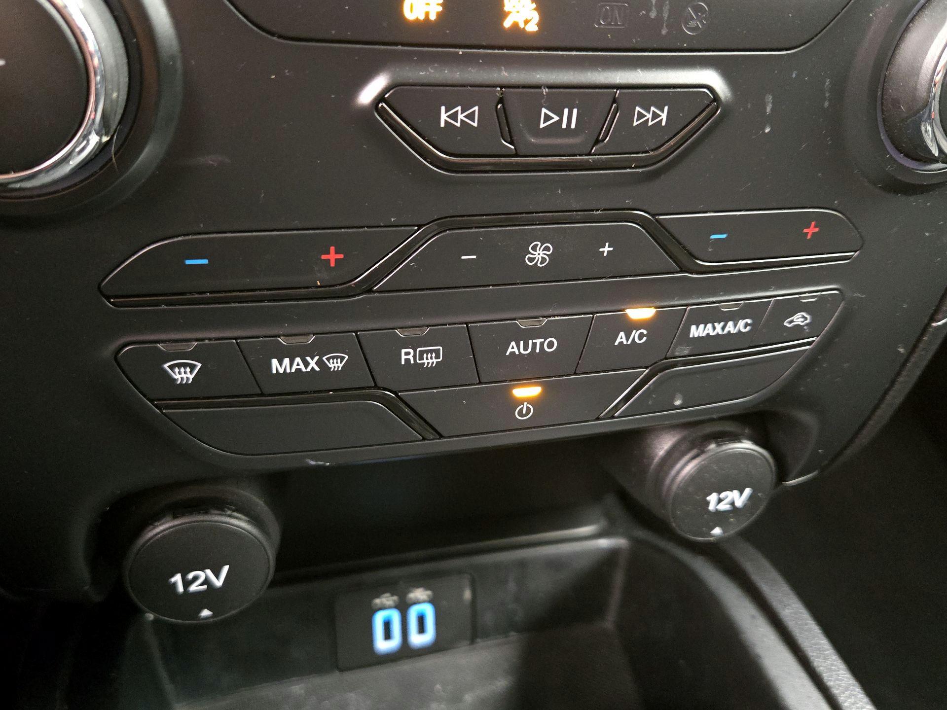 Thumbnail: 2023 Ford Ranger - 17