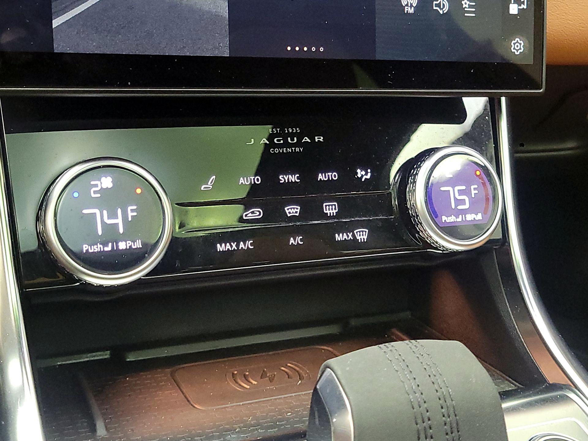 Thumbnail: 2022 Jaguar XF - 17