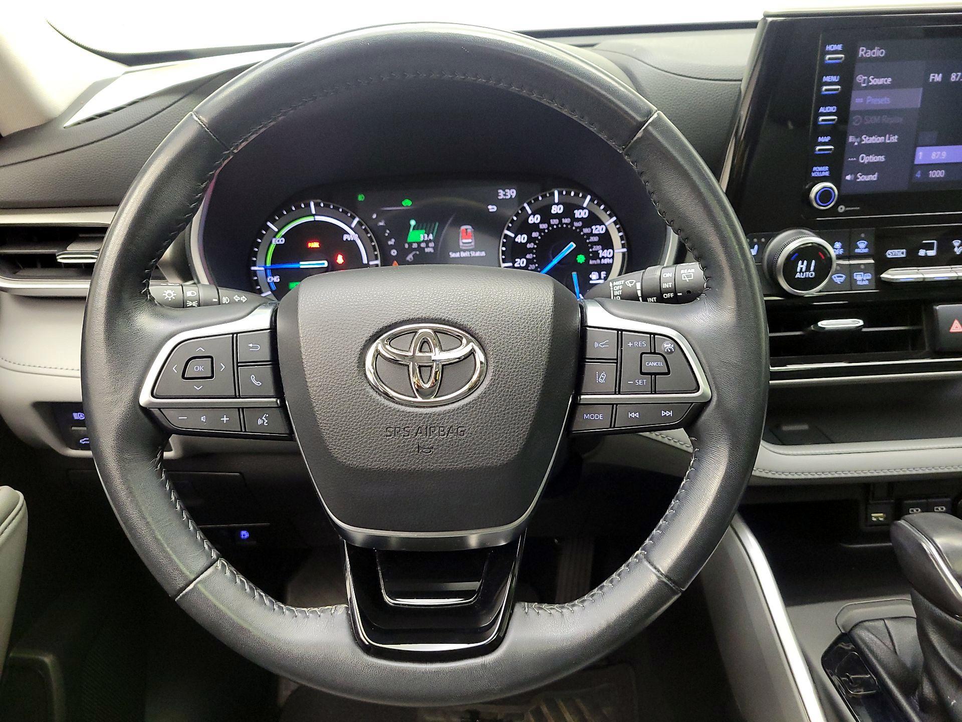 Thumbnail: 2021 Toyota Highlander - 10