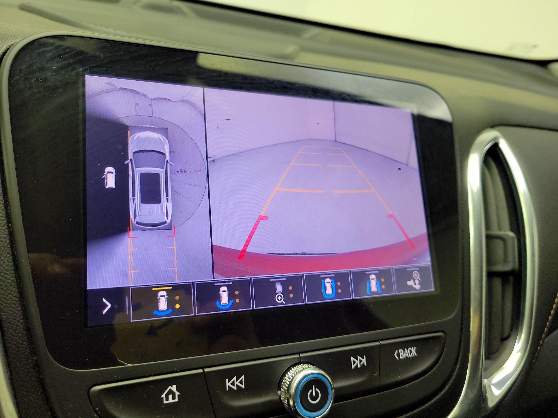 Thumbnail: 2020 Chevrolet Equinox - 15