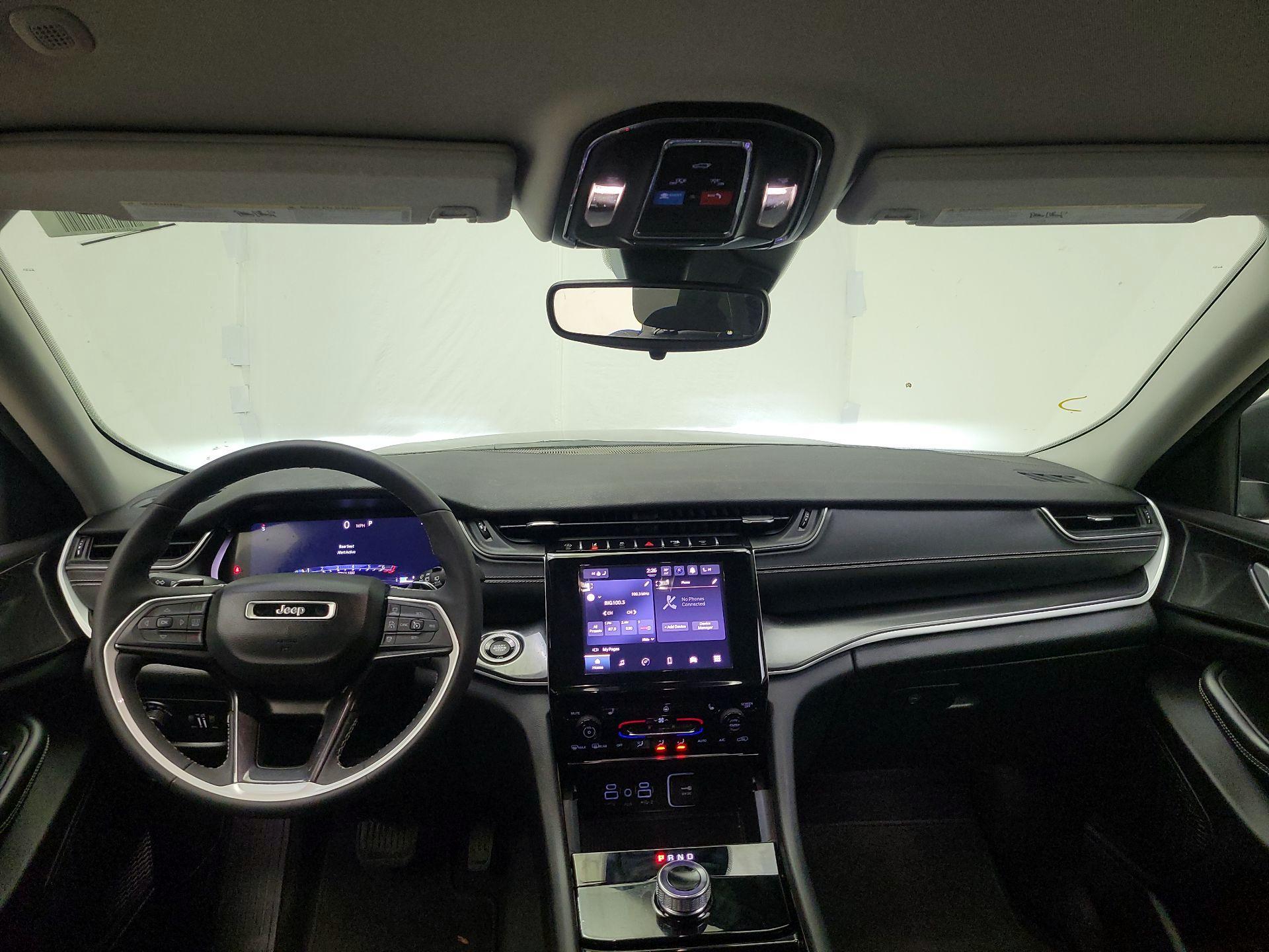 Thumbnail: 2023 Jeep Grand Cherokee - 9