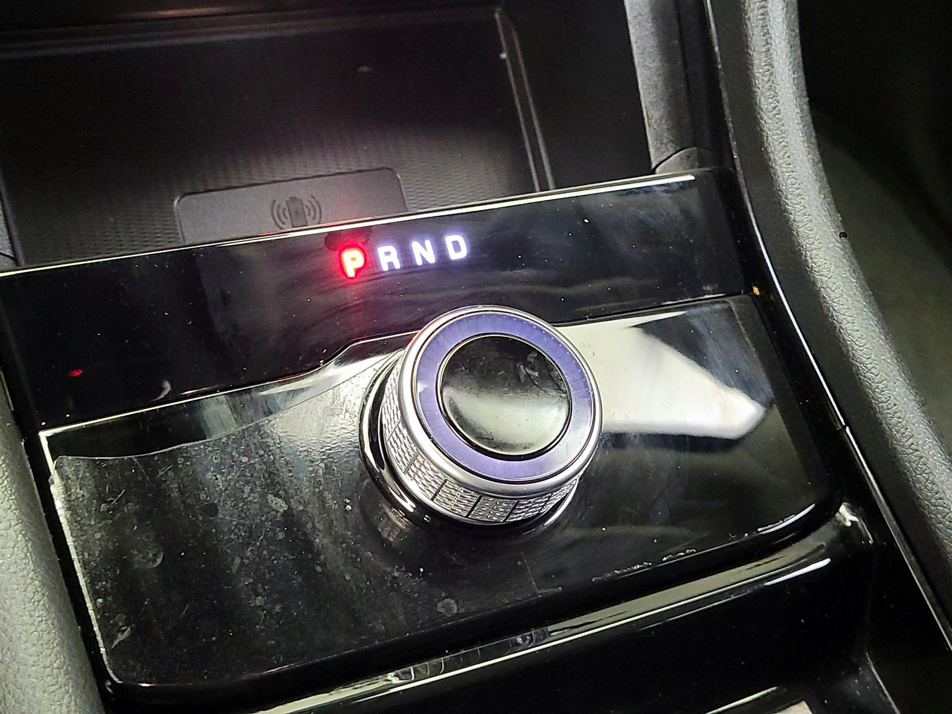 Thumbnail: 2023 Jeep Grand Cherokee - 17