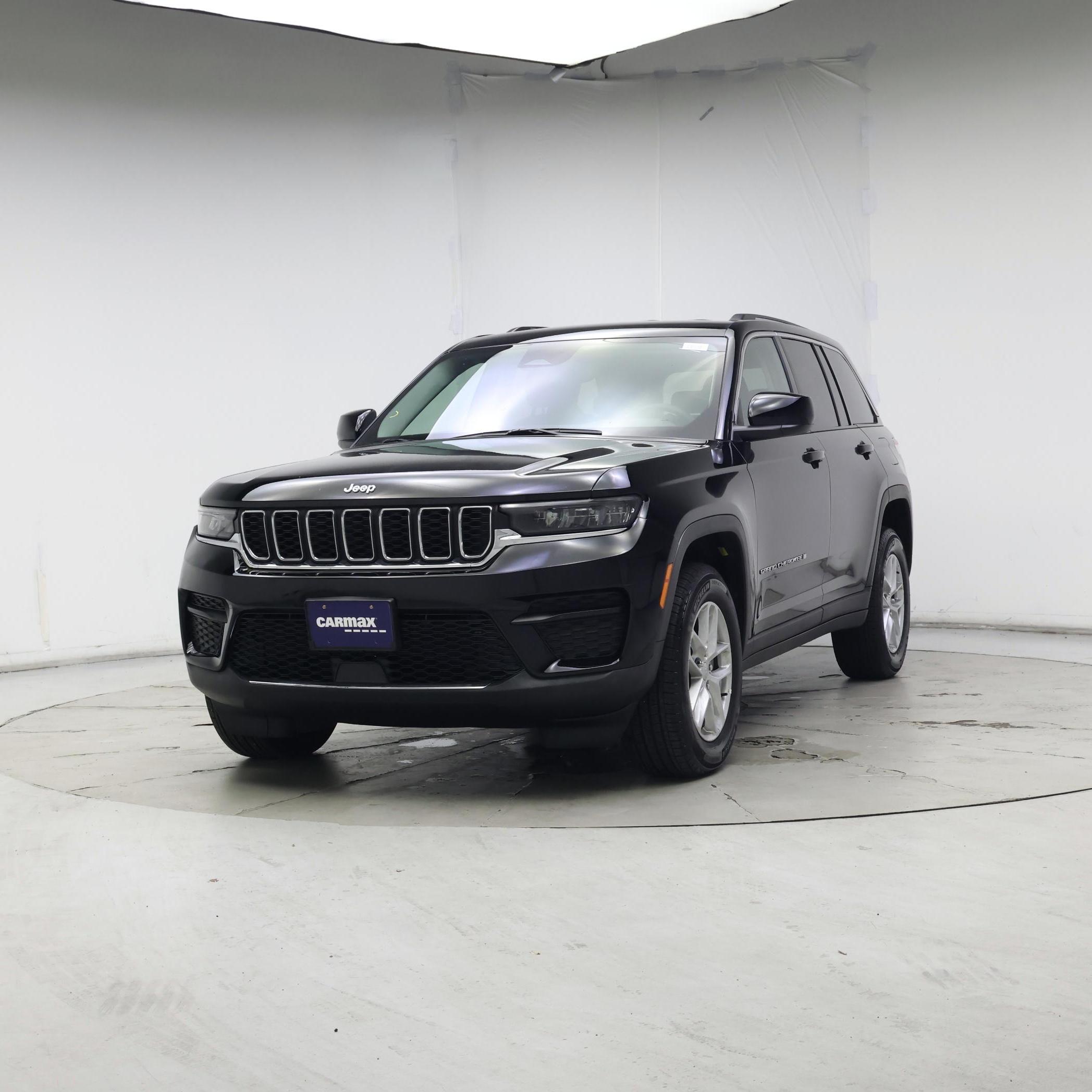 Thumbnail: 2023 Jeep Grand Cherokee - 4
