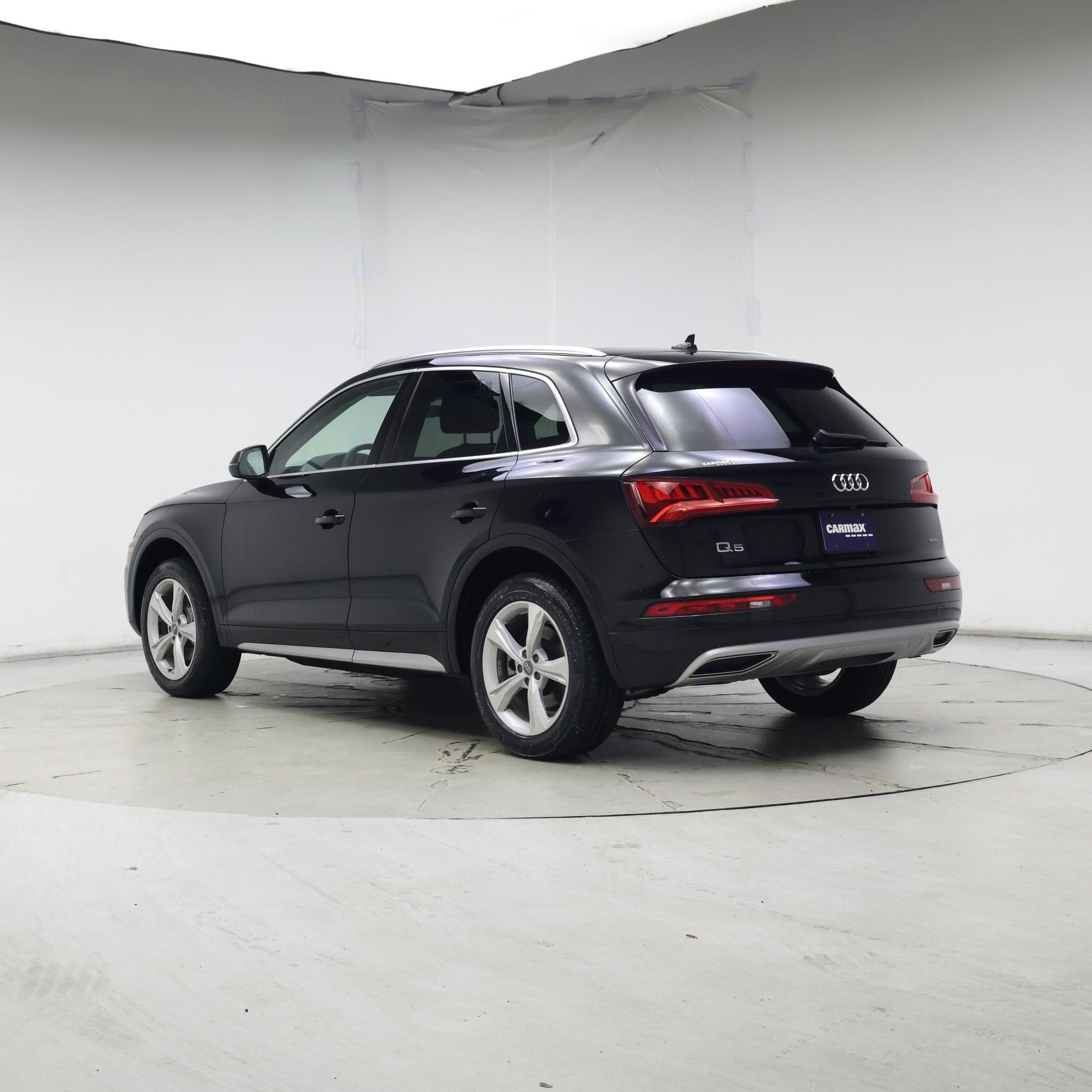 Thumbnail: 2020 Audi Q5 - 2
