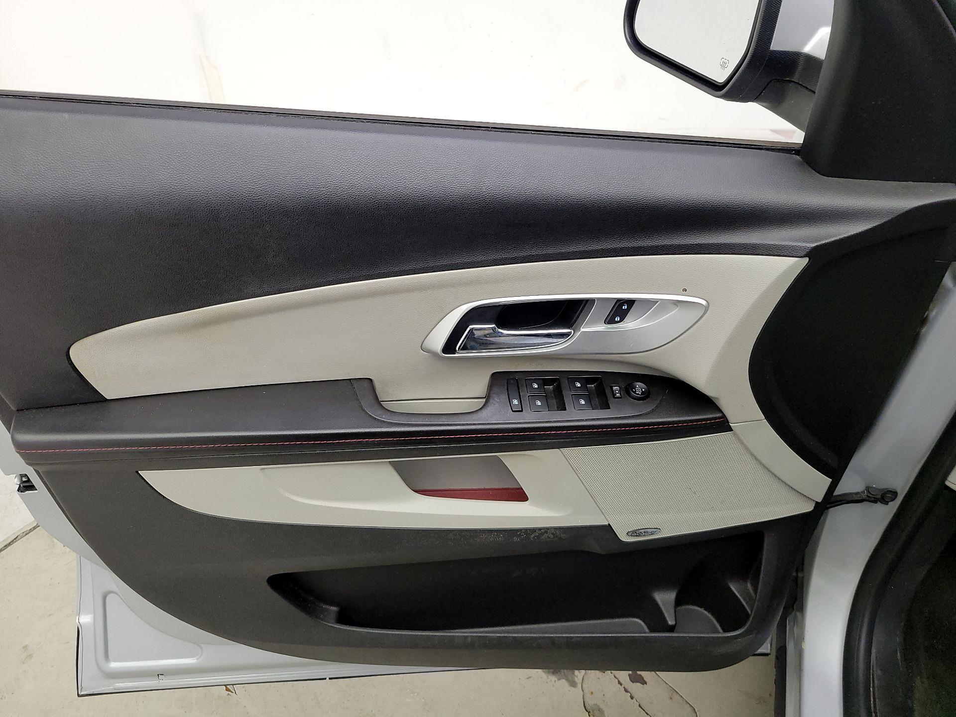 Thumbnail: 2015 Chevrolet Equinox - 12